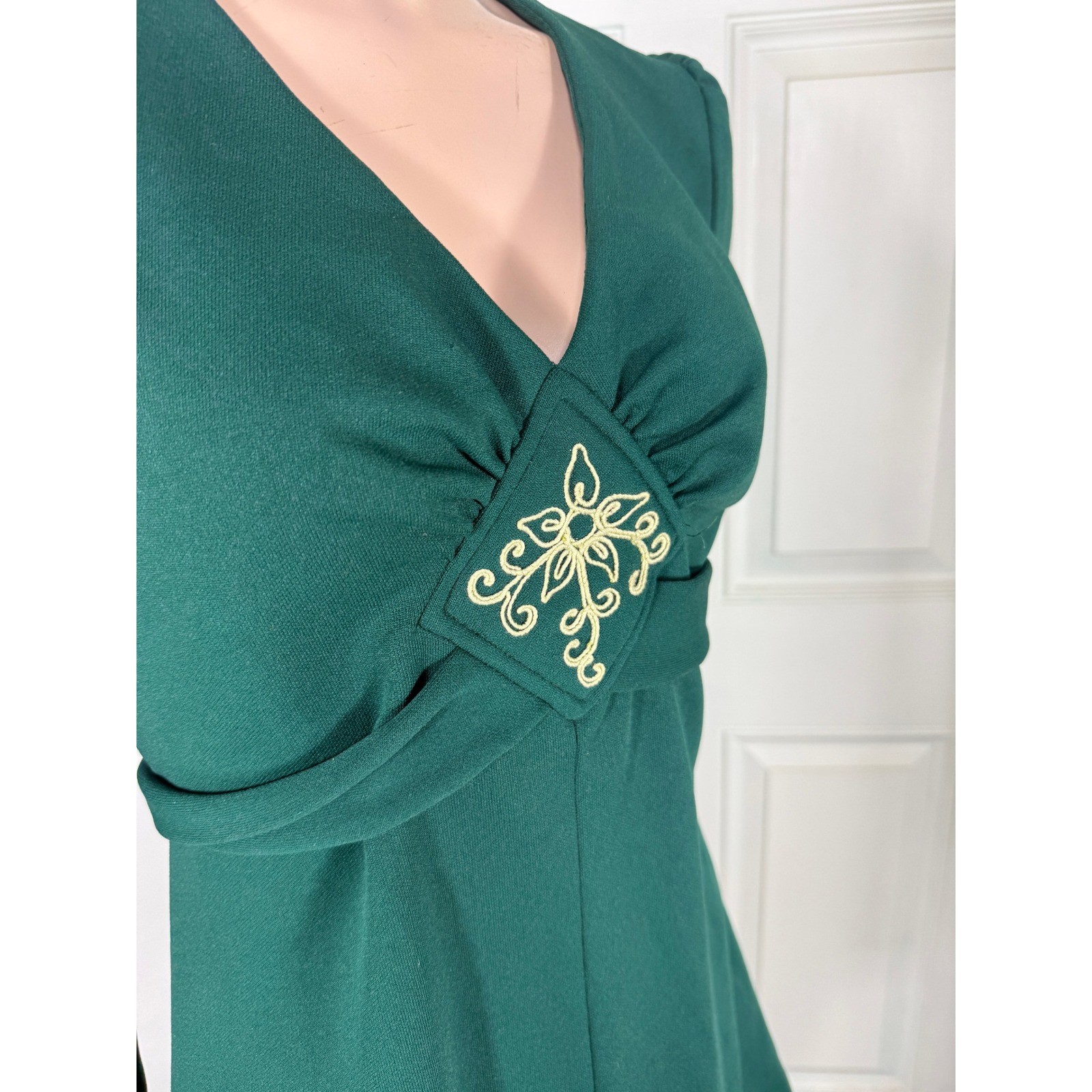 Vintage 70s Allegra New York Dress Embroidered Polyester Knit Party Long Mini E1