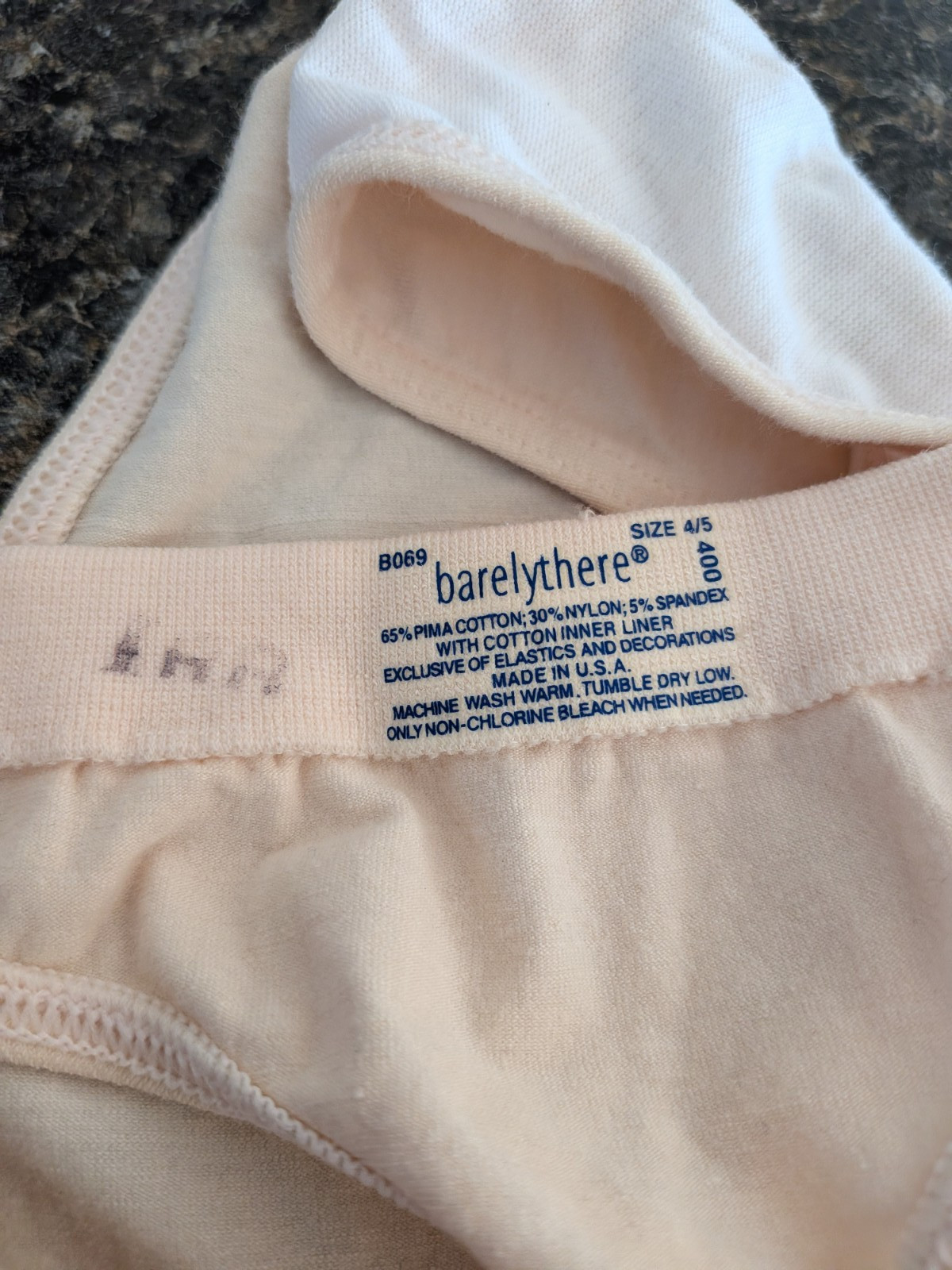 Vintage Barelythere high cut leg thong seamless panties nude peach USA 4/5 panty