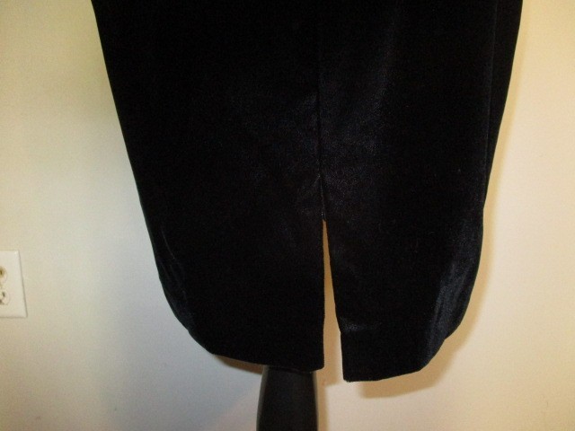 VTG Talbot’s 90’s Square Neck Velvet Sheath Dress in Jet Black Size 12