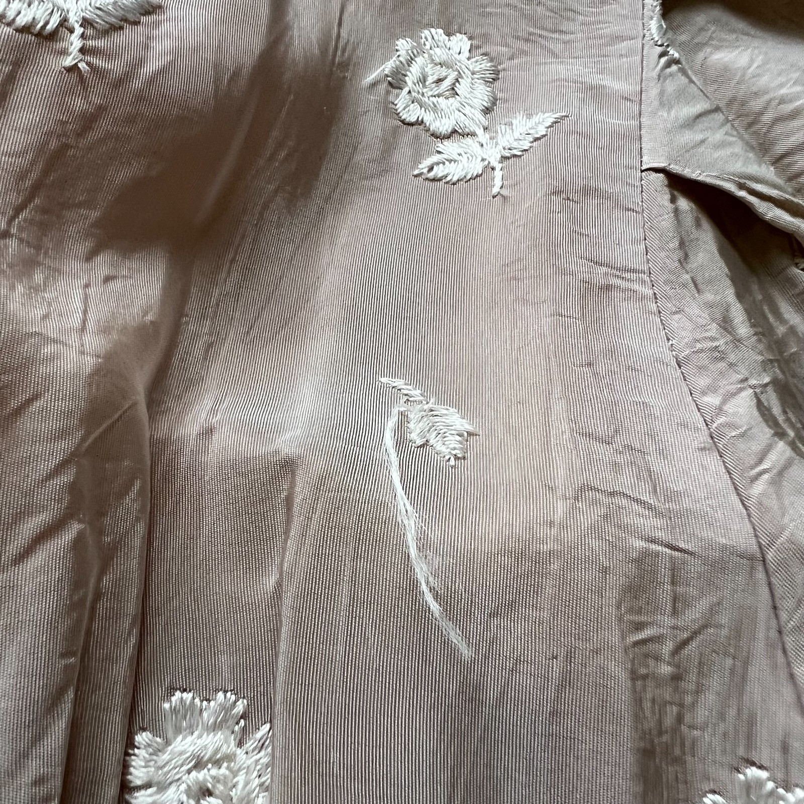 Vintage dress 80s does 50s taupe beige short sleeve embroidered flowers size 4
