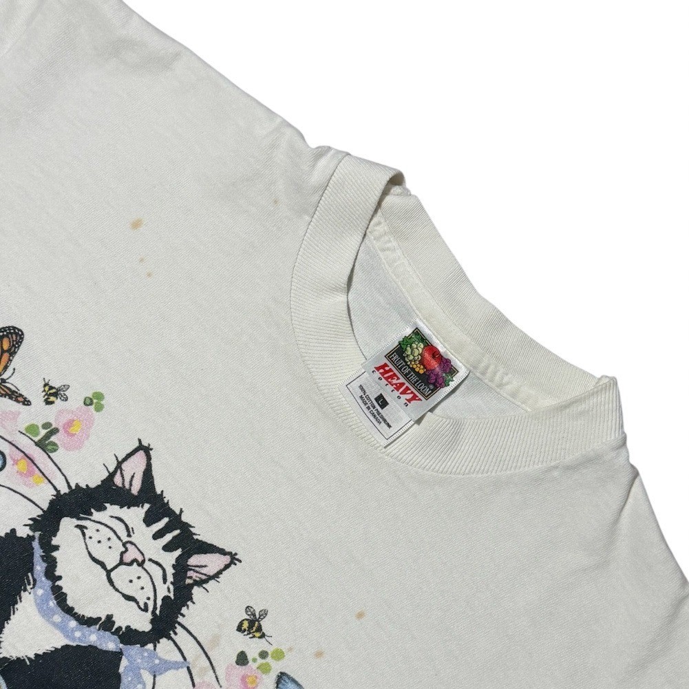 Vintage 90s Martha Mewart Cat Kitty Funny Animal Cottage Tea Art Graphic T-shirt