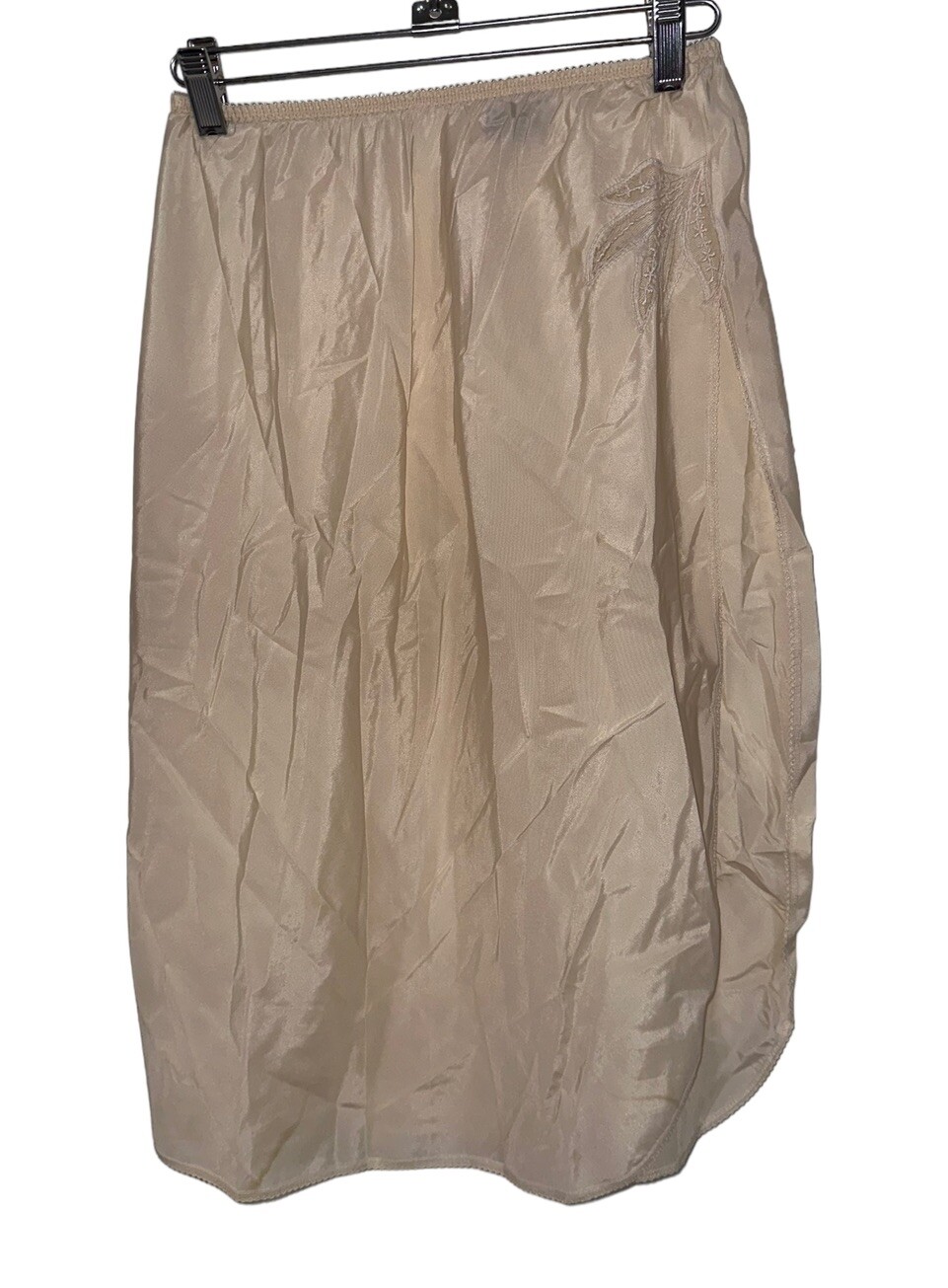 Vintage Lady Lynne Half Slip Sz S Cream Nylon Rayon Blend Side Slit