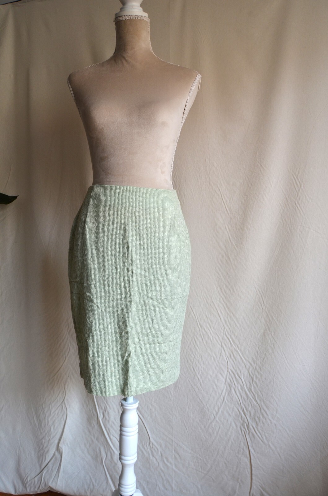 Versace V2 1973 green pastel straight skirt with texture
