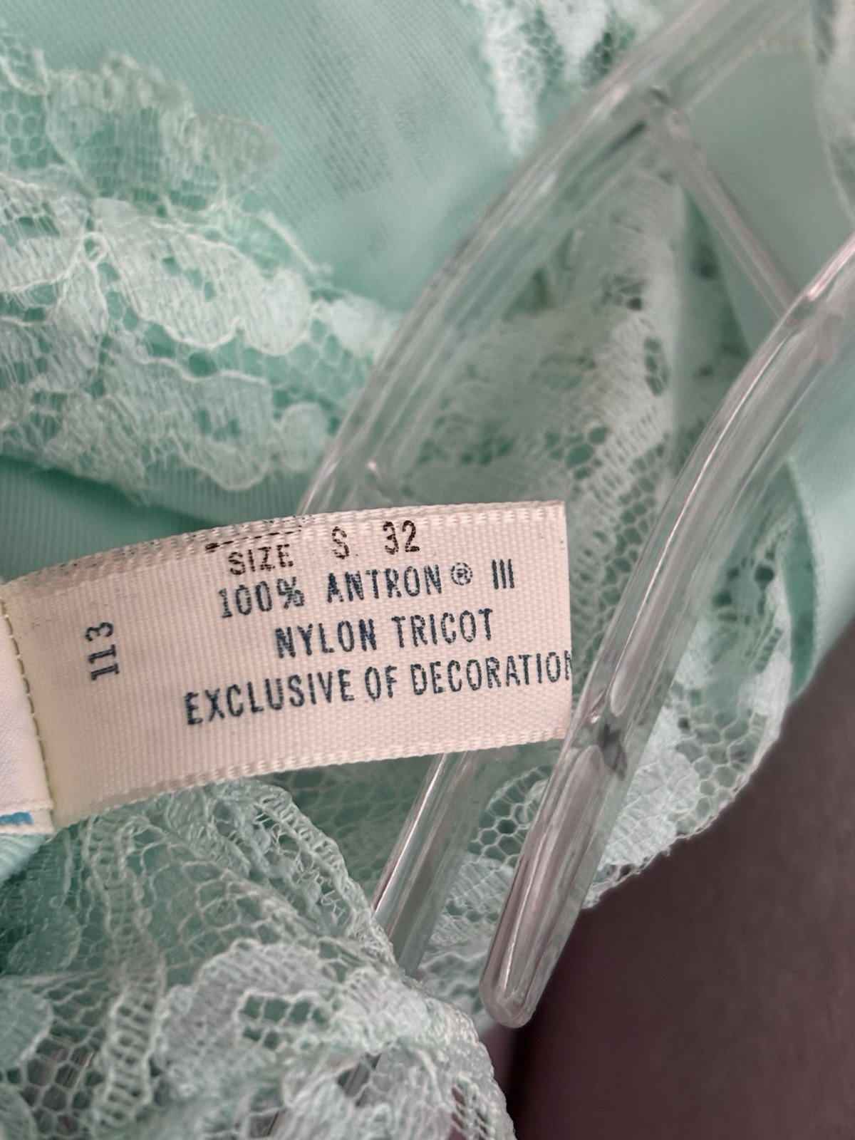 Vintage Vassarette Full Slip Womens Seafoam Lace Trim Nylon Tricot Small 32”