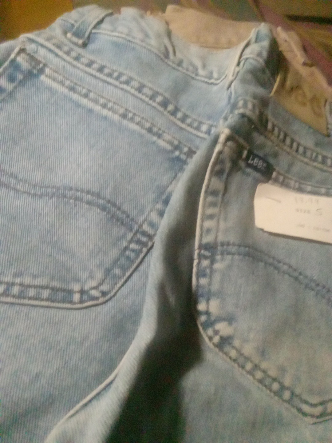 Size 5 Women’s Lee Denim Shorts Vintage 90s / Y2K 5 Pocket 100% Cotton