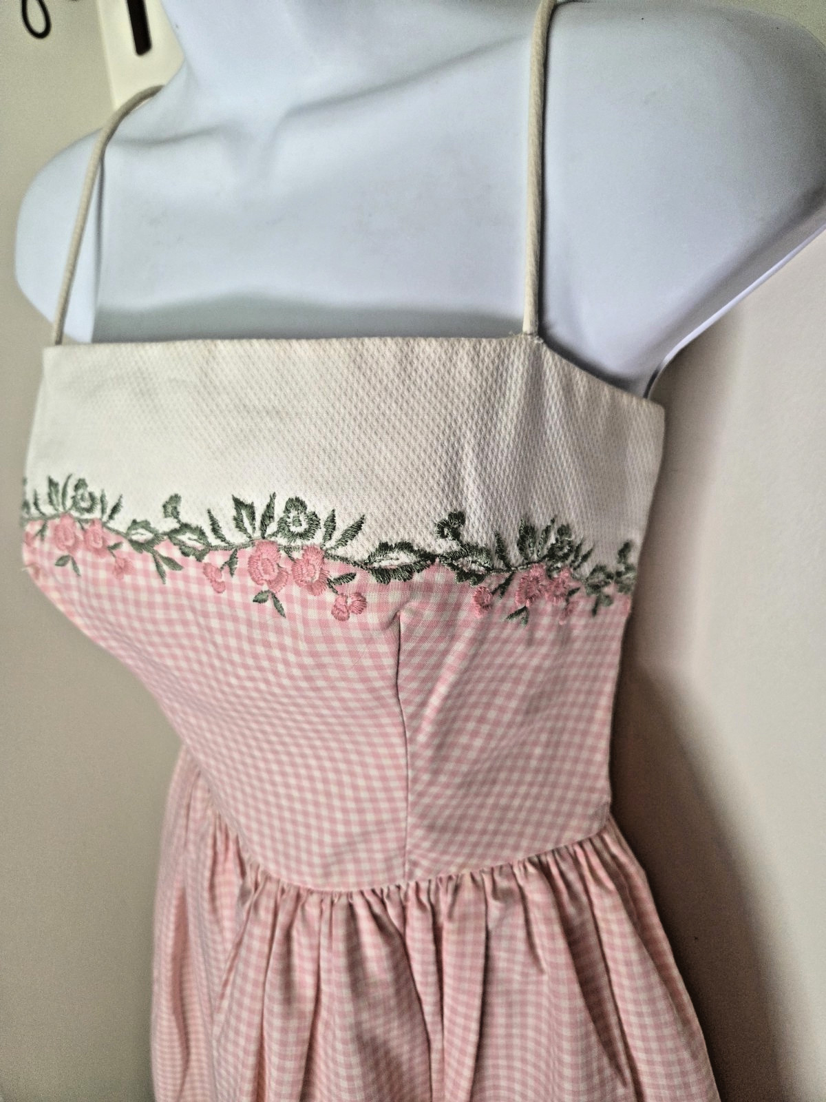 Vtg 1960 Sundress LANZ Pink Gingham Cotton /Embroidered Roses Circle Skirt 28″ S