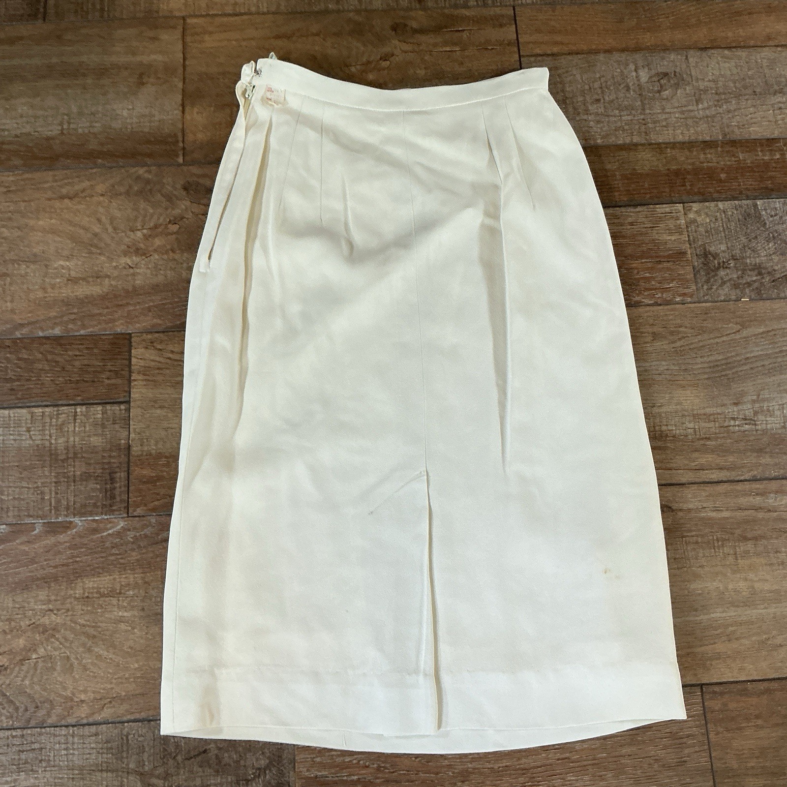 60s VINTAGE Majestic Cream 2-Pc Top Skirt Set Size 8/10 Peter Pan Collar #4602