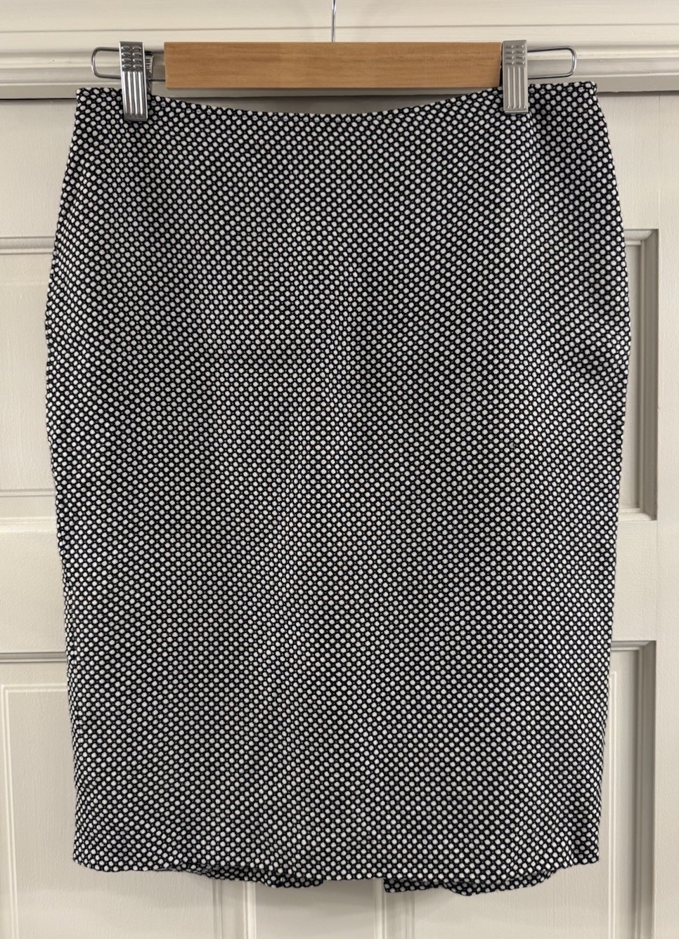 Vintage Y2K Miu Miu Black & White Textured Viscose Linen Pencil Skirt IT 4 US 4