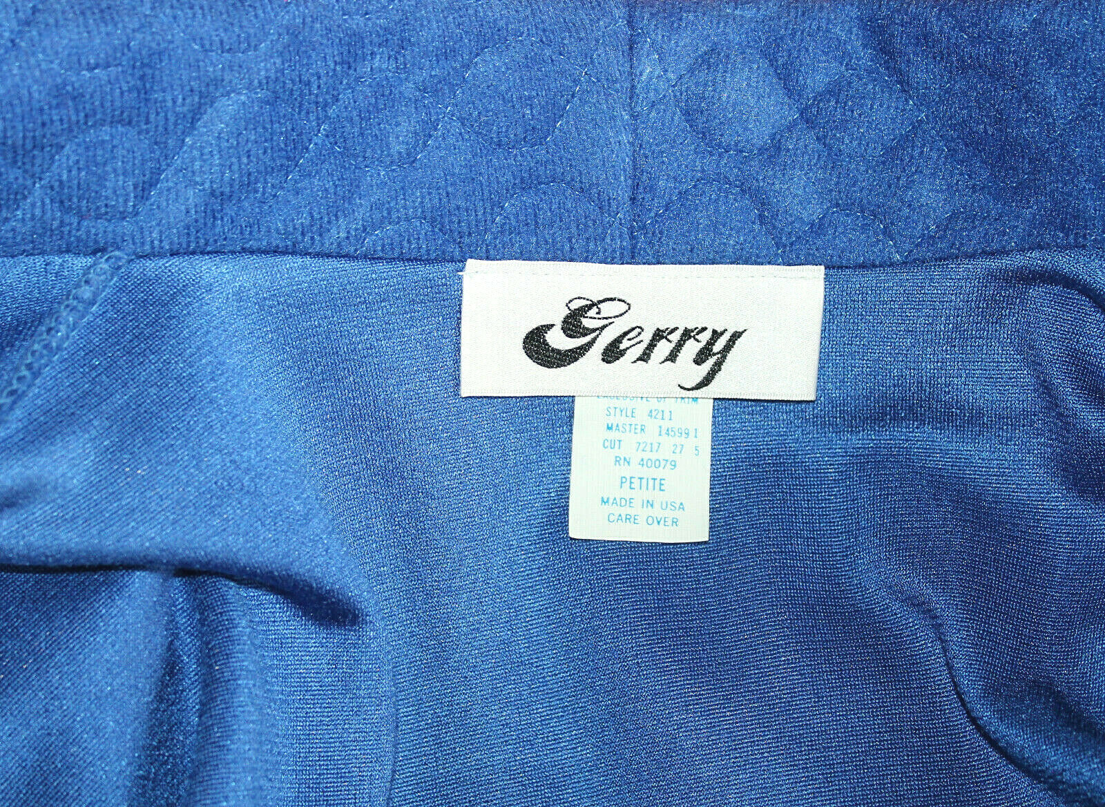 Vintage GERRY Acetate Velour BUE Bathrobe w Embossed Design Trim Size Petite Exc