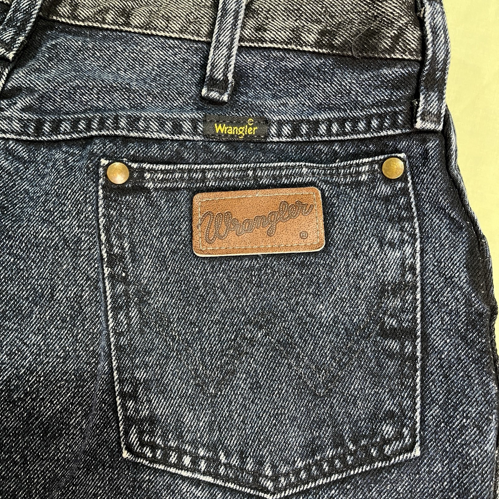 VTG Wrangler 80s Very High Rise 2-Tone Blue Black 32×33 Women’s Jeans USA Made