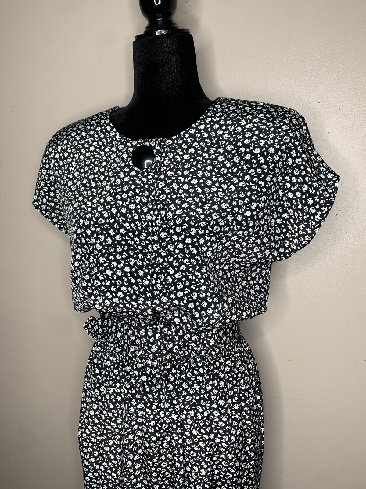 Vintage 80s Pellini Von Bramlett Black White Floral Belted MIDI Dress USA Sz 7/8