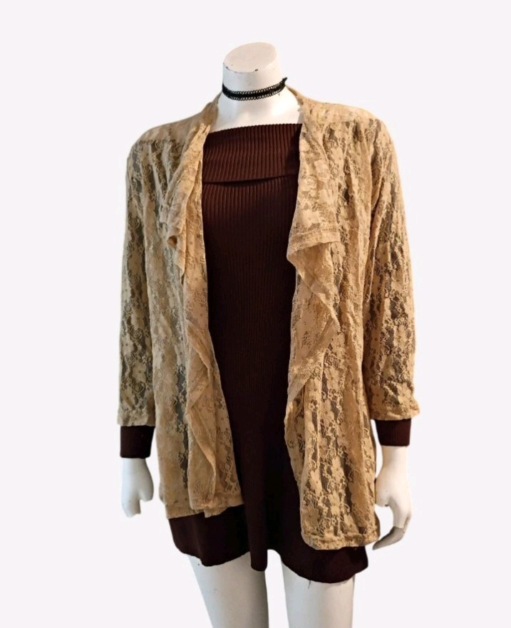 Vintage 90s Salon Studio Women’s Sz LP Boho Style Tan Floral Lace Cardigan