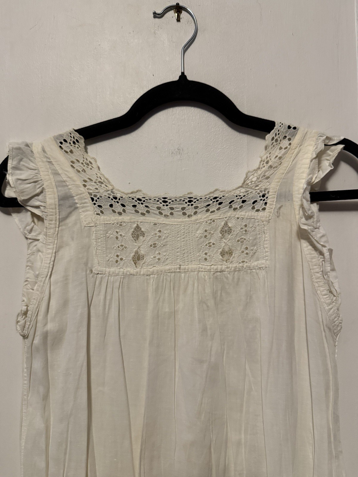 Antique 1910s Edwardian White Cotton Chemise Nightshirt Floral Embroidery Eyelet