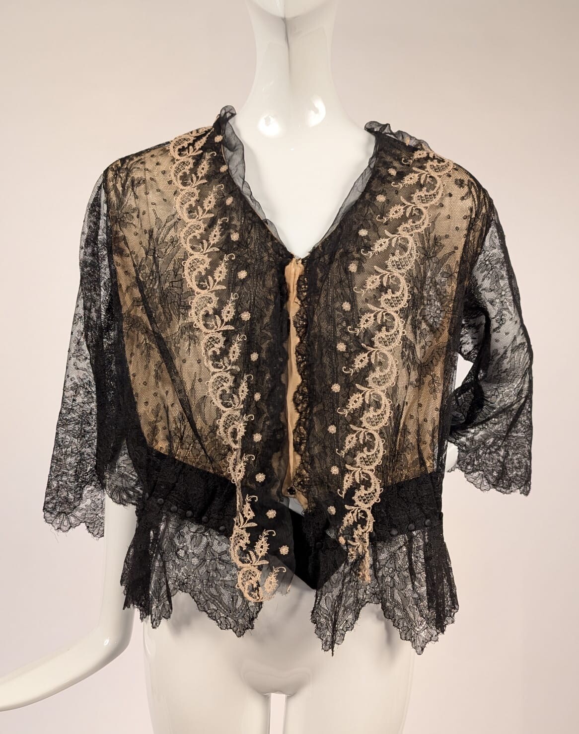 EDWARDIAN BLACK CHANTILLY LACE BLOUSE W CAT AND NINE TAIL PATTERN