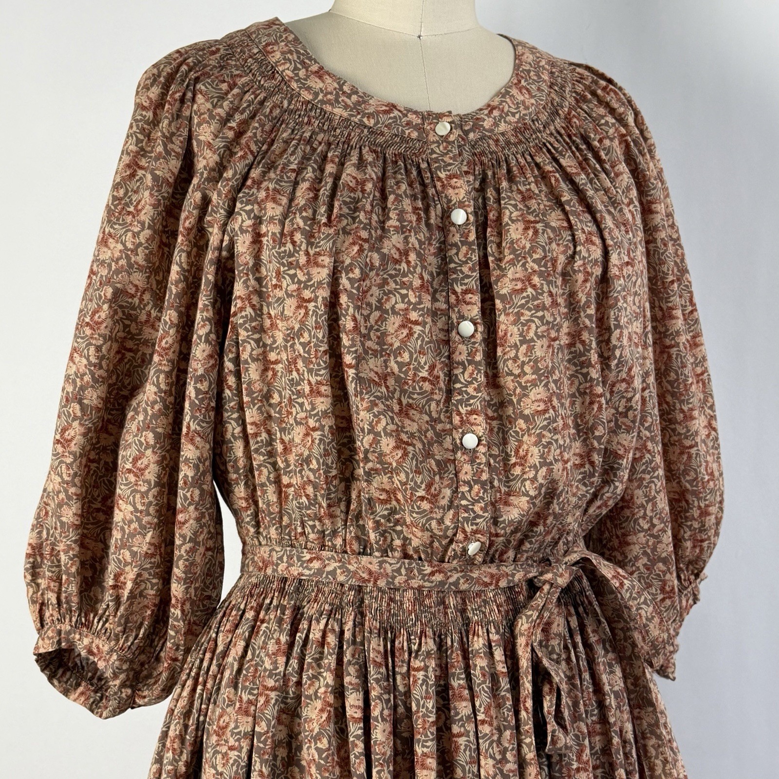 Vintage 70 Renata Paris Smocked Cotton Dress Neutral Floral S/M Made in France