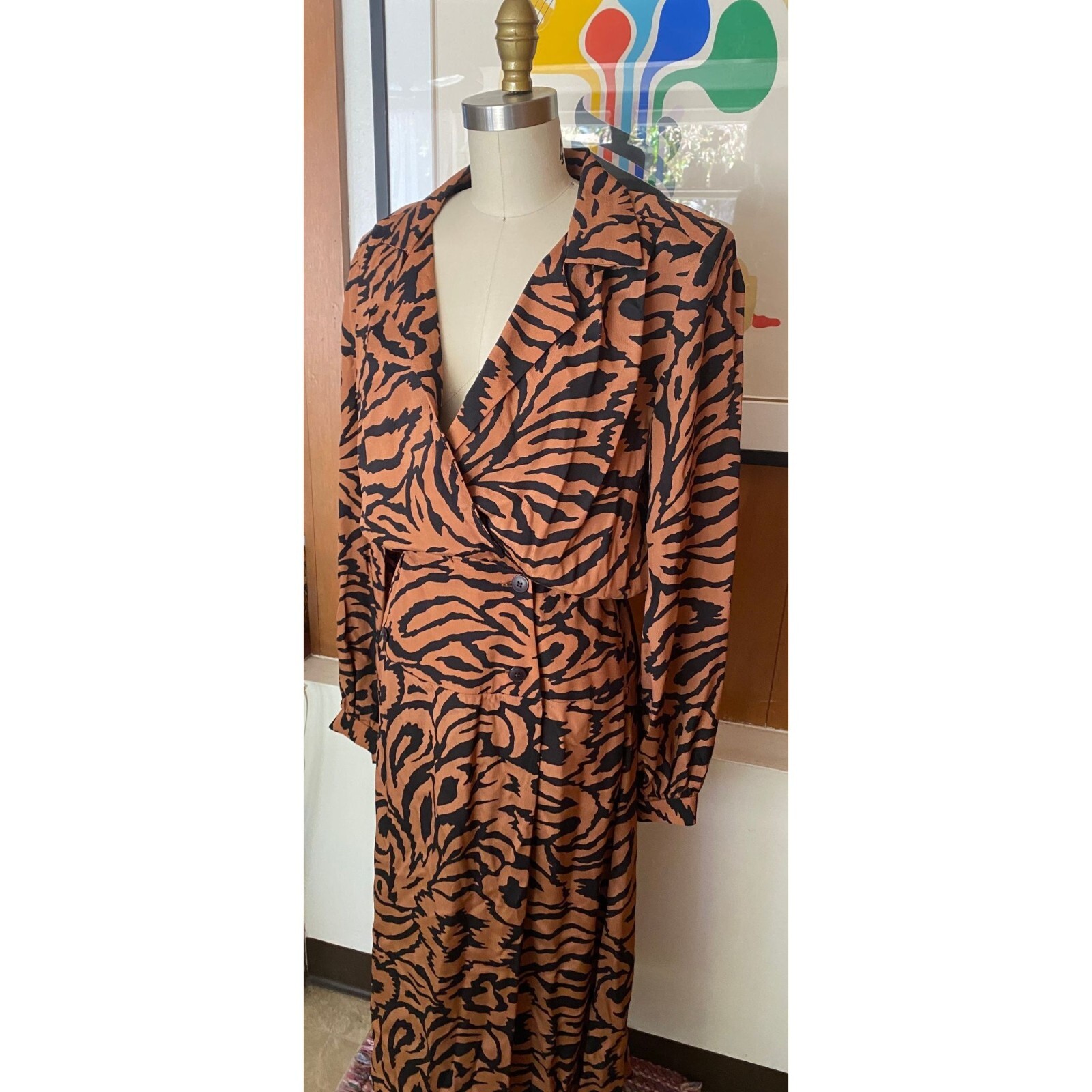 VTG Rayon Warren Z Dress Sz 6 8 M animal print cheetah 80’s puff sleeve low v