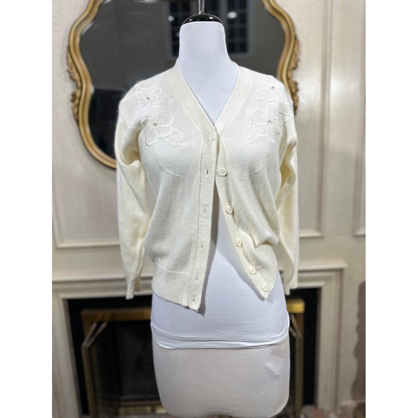 J.G. Bentley Embroidered Cardigan S Vintage Coquette Soft Girl