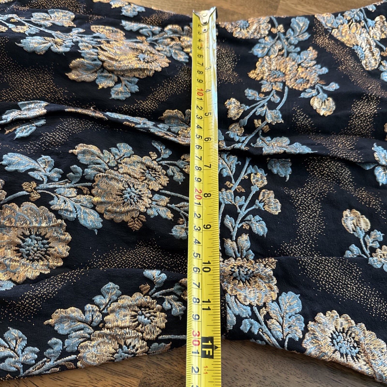Vtg 1960s Linda of California Dress S Metallic Brocade Floral Cocktail Wiggle