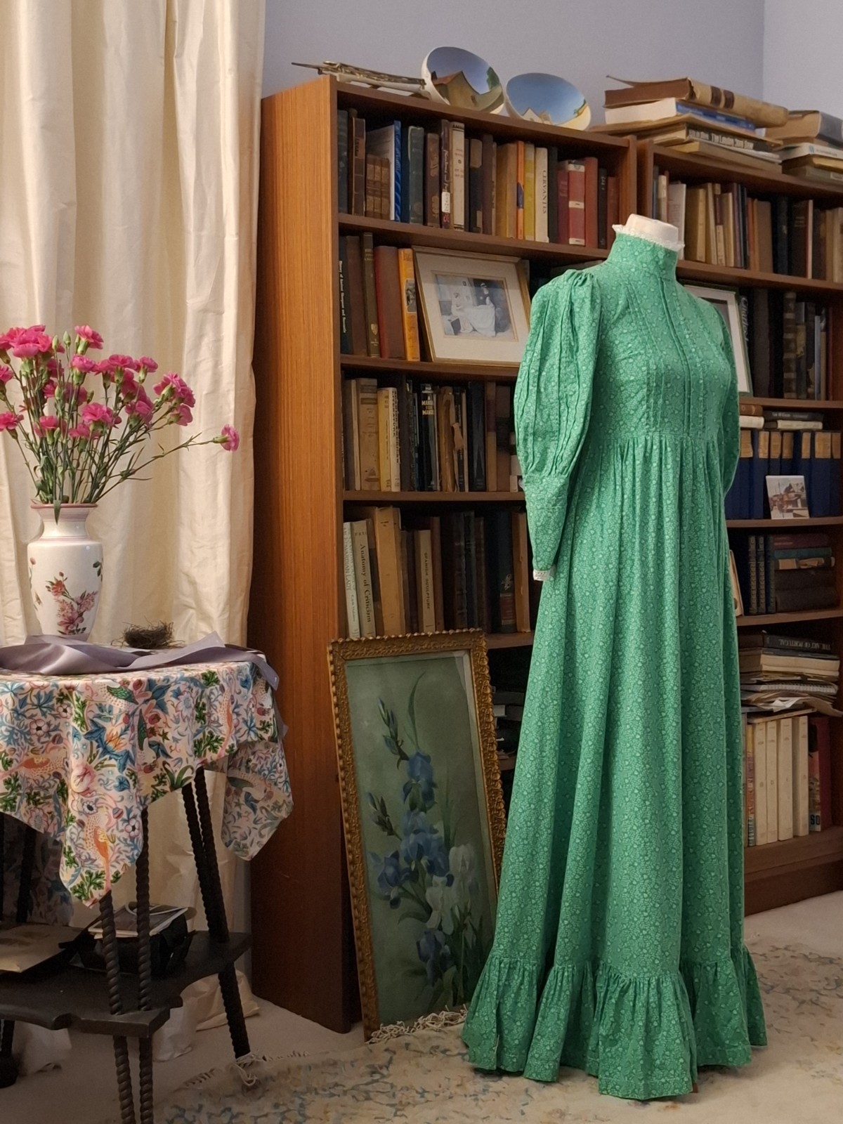 vintage laura ashley dress Maxi 70s Victian Green Modern Size 6 Vtg UK 14 US 10