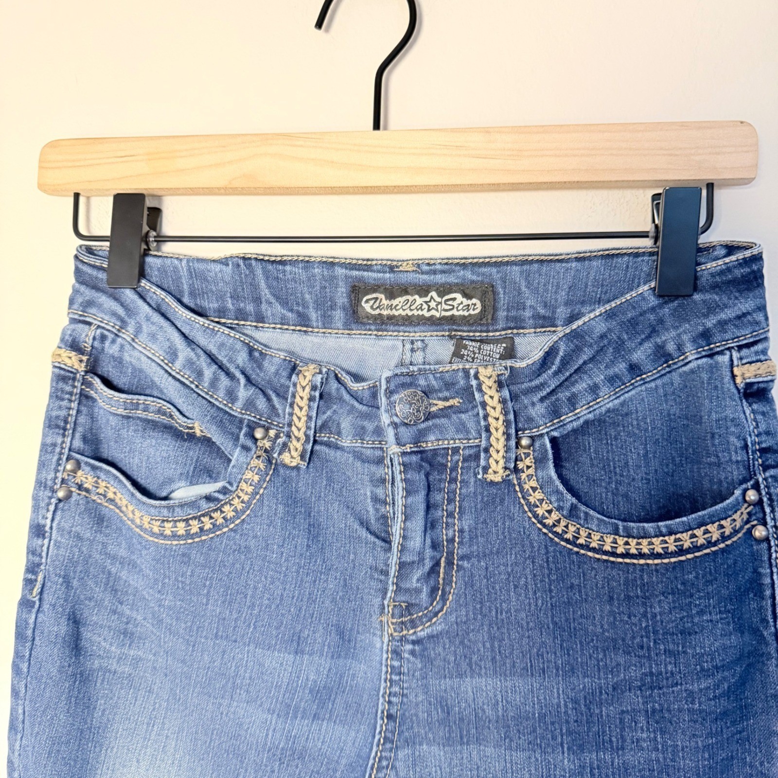 VTG Vanilla Star y2K Low Rise Denim Capri Pants Embroidered 90s Jeans SZ XS/0