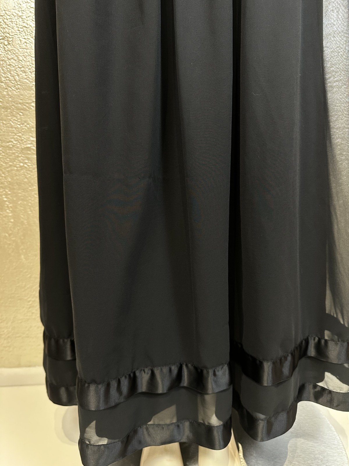 Vintage 1960’s-1970’s Ladies ALEXANDER CLARE Black Chiffon Maxi Skirt w/Satin XS