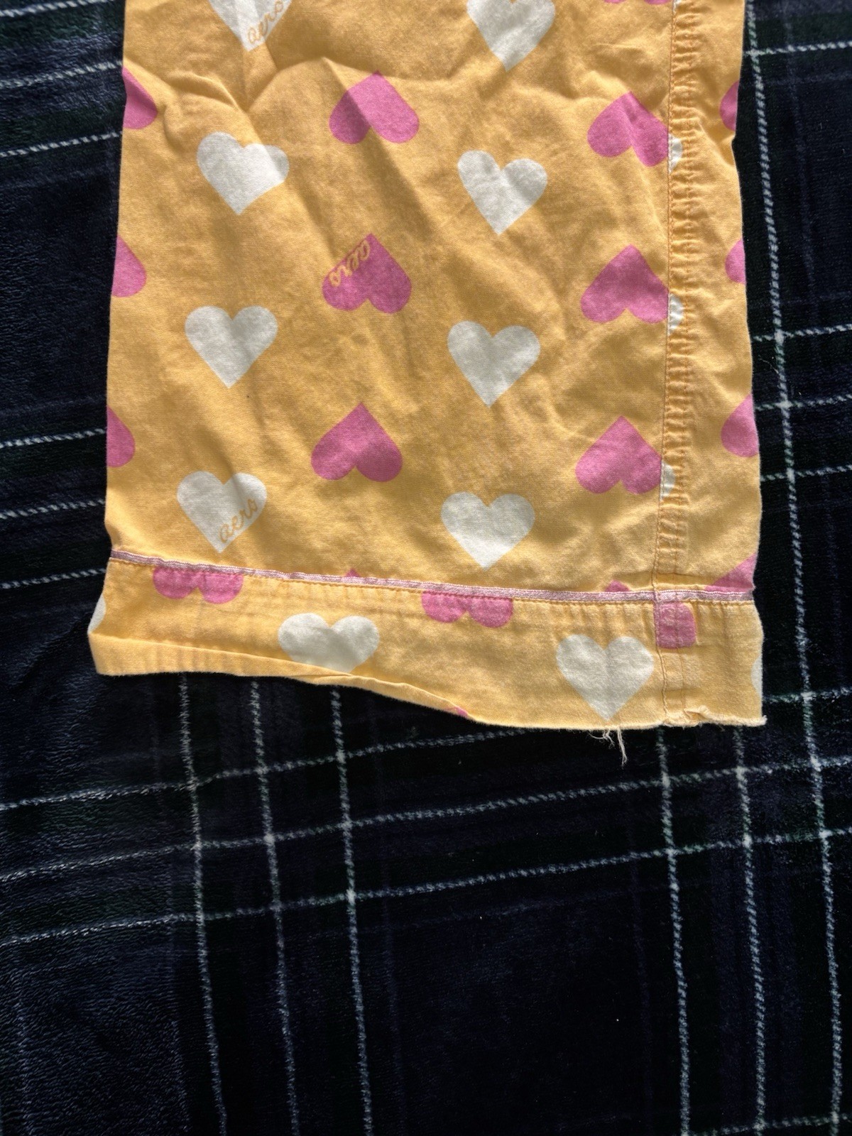 Vintage 2000s Light Orange Aeropostale pjs w/ pink&white hearts. Size S