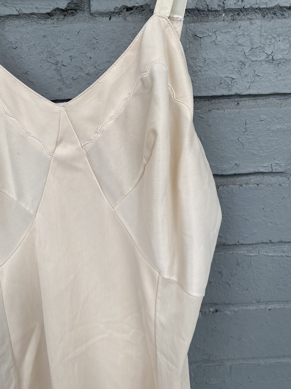 Vintage Sears The doesnt Slip, Slip Sheer Nightgown Fortrel Polyester 34 Short