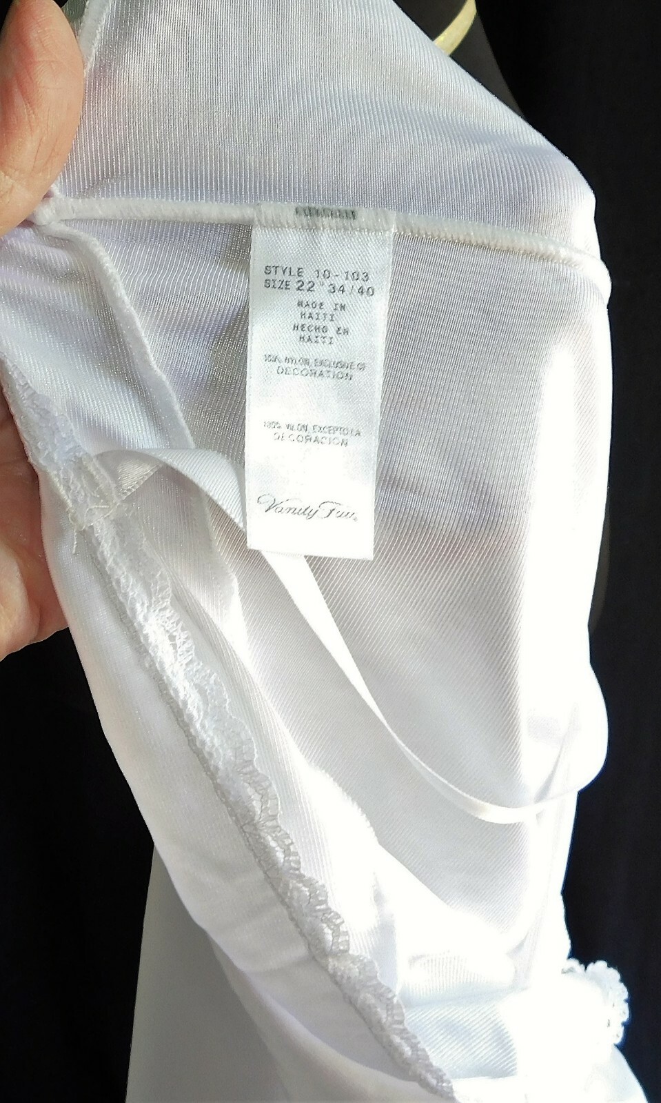 Vintage Vanity Fair white full petticoat slip, SZ 34, 10-103, nylon, lace