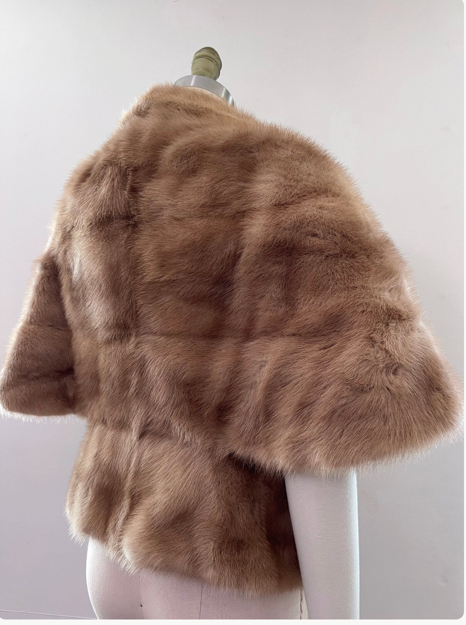 Vintage Schiaparelli mink cape / capelet