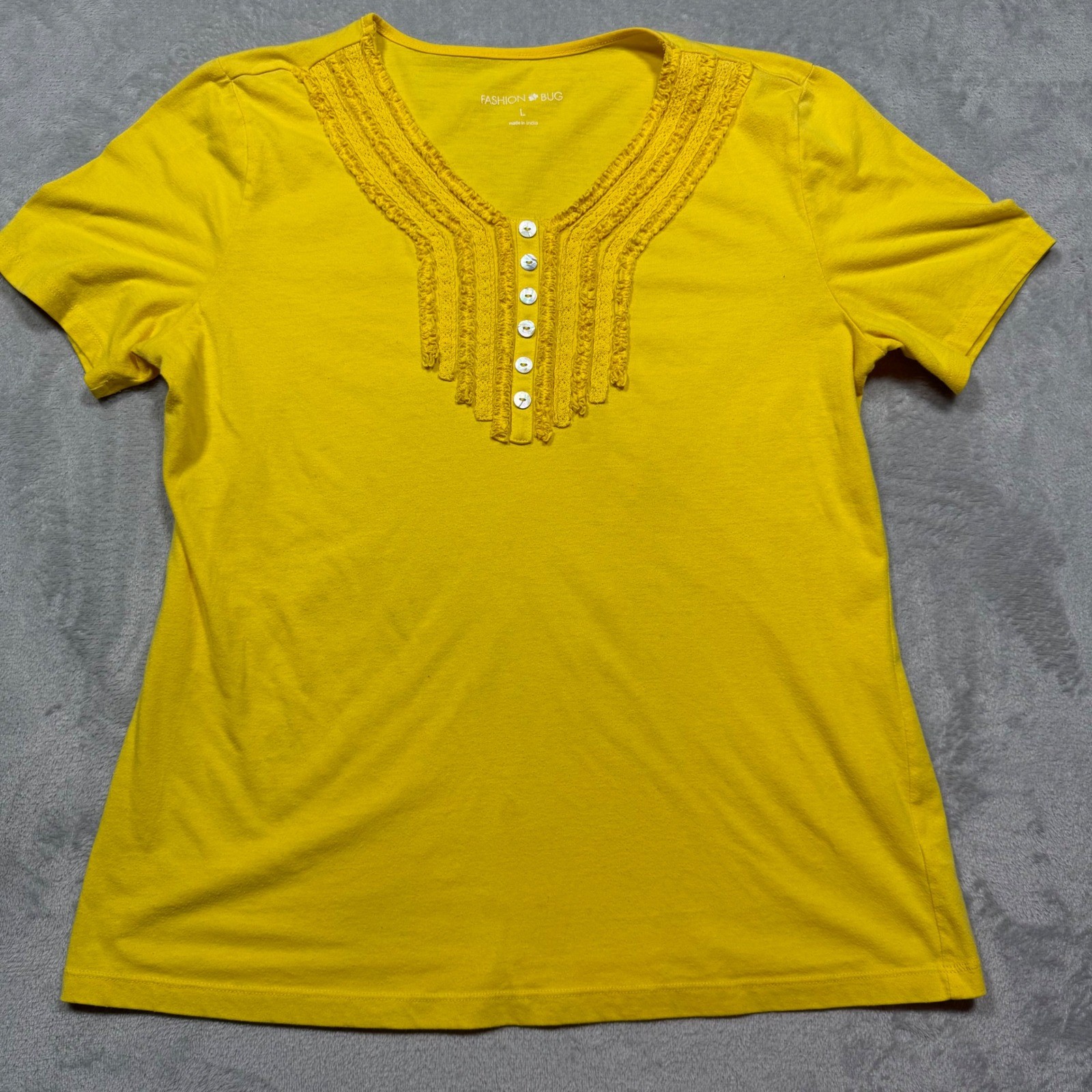 Vintage 2000s Mustard Yellow Cotton Ruffle Henley Top Fashion Bug Size L