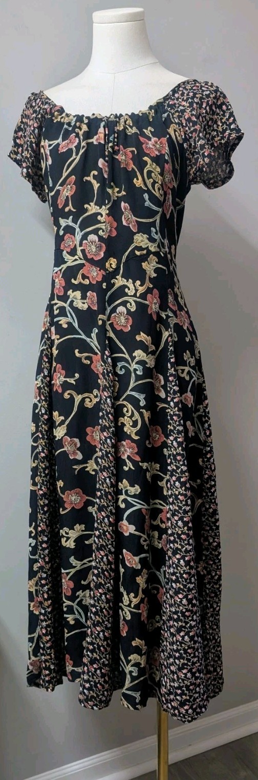 Vintage 90’s Nostalgia Floral Inset Tiny Flower Midi Rayon Dress S/M