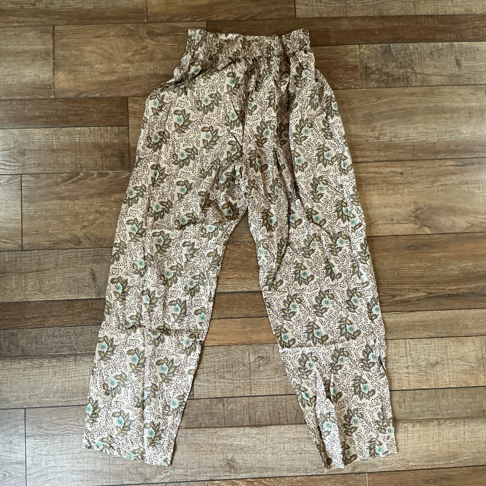 VINTAGE Carole Little 100% Silk Wmns Size 4 Floral Print Pull-On Pants Boho #9E4