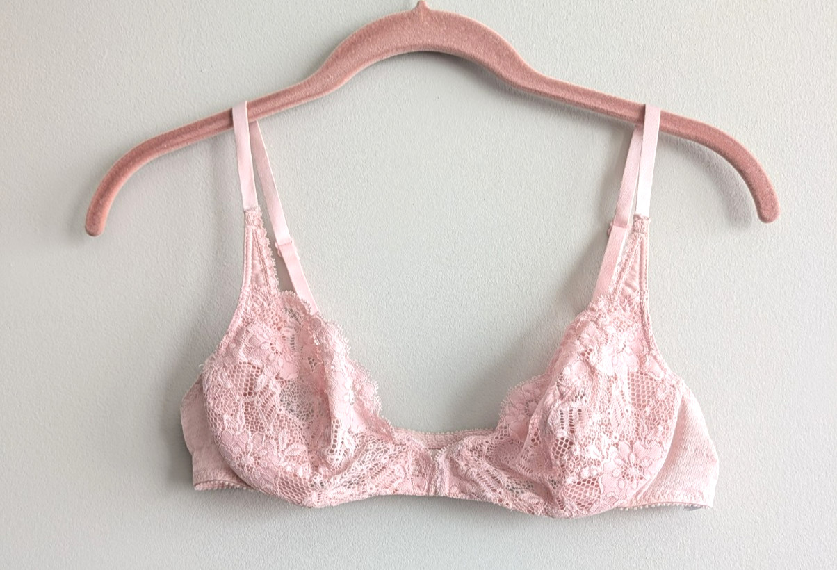 Vintage Lily Of France Lace Underwire Bra Pink Size 36B #1436 Front Closure USA