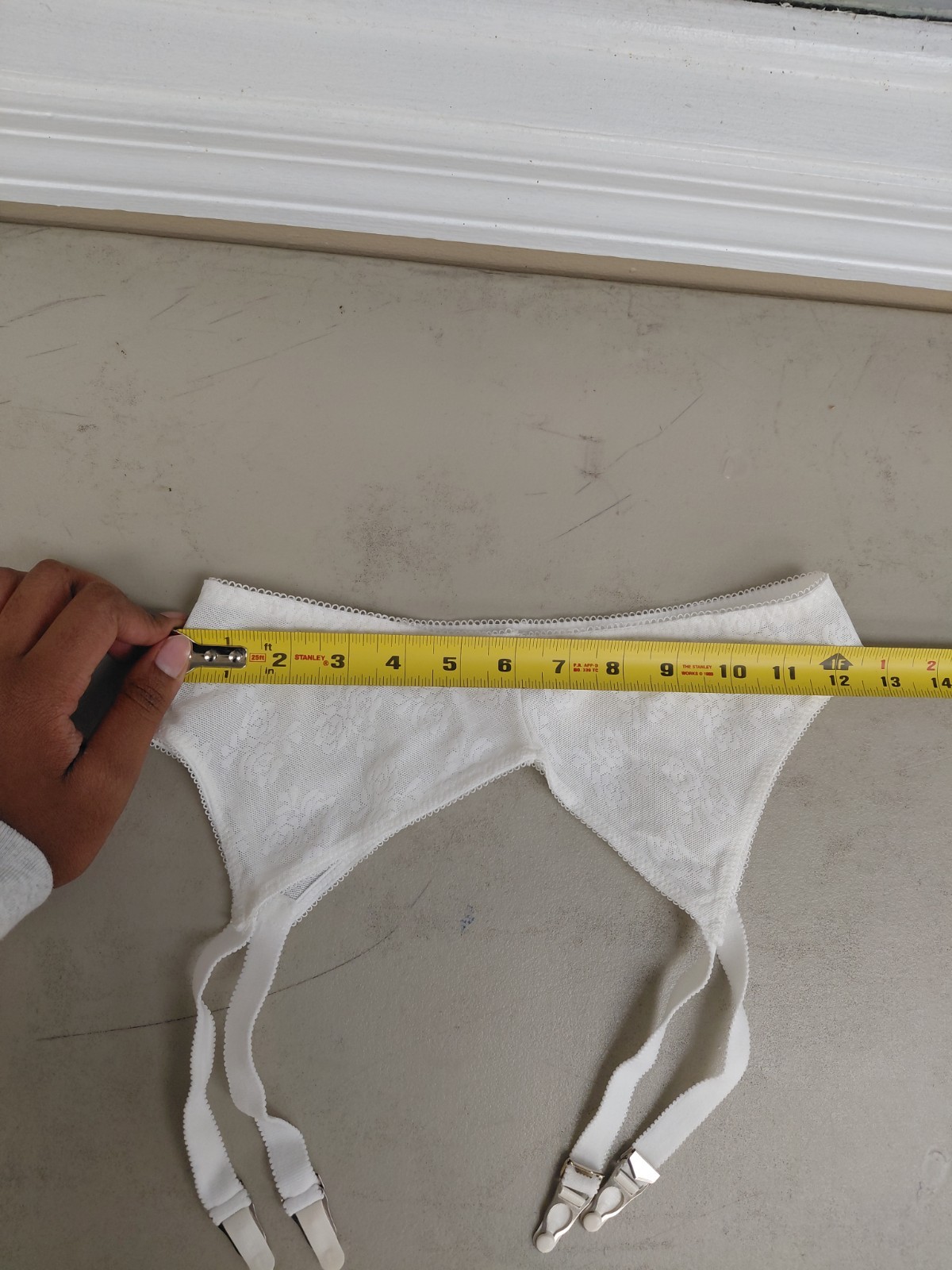 Vintage Garter Belt Size L White
