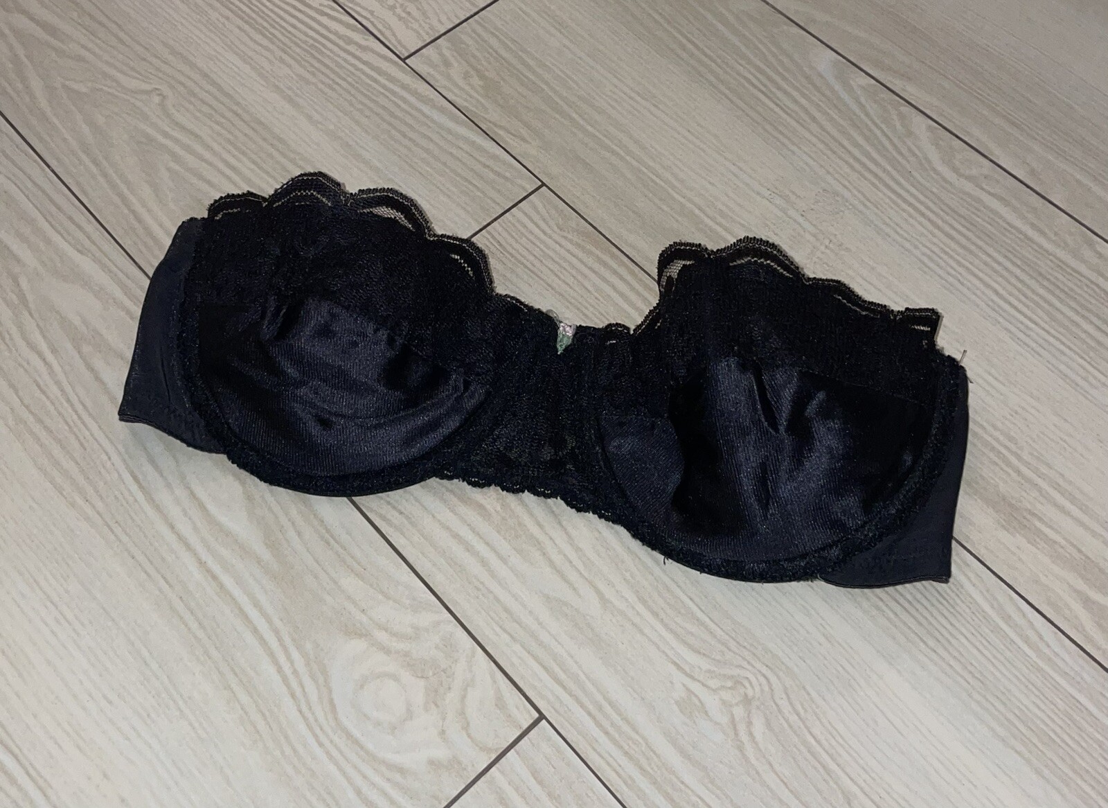 Vintage Chantilly Maidenform 7345 Strapless Bra Unlined UW Womens 34C Black