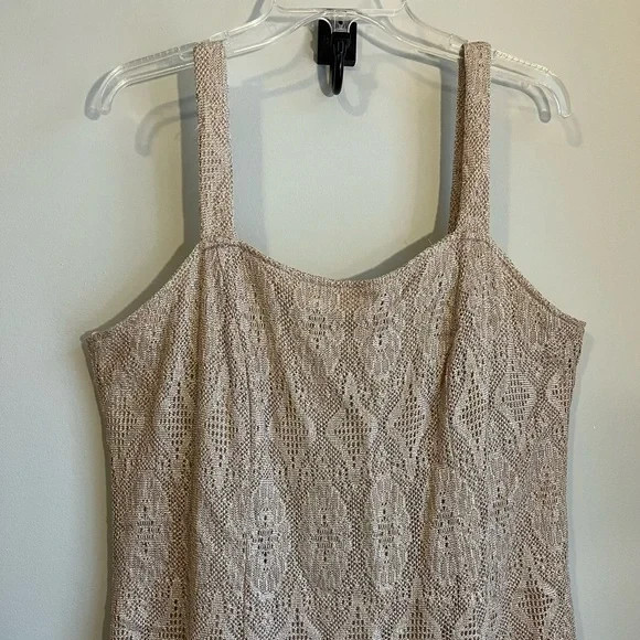 ONYX NITE Wendye Chaitin Vintage Gold Beige Lace Evening Dress with Fringe Trim