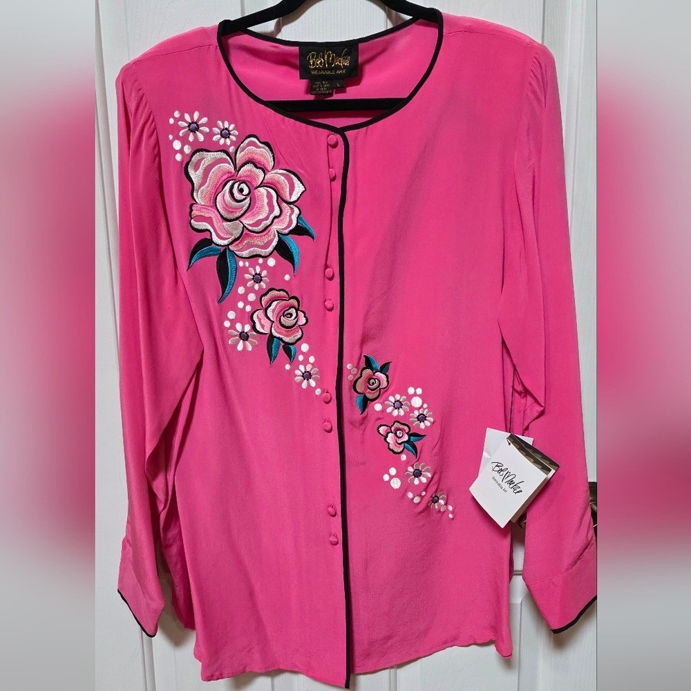 Bob Mackie 100% Silk Wearable Art Button Down Blouse Size Large NWT