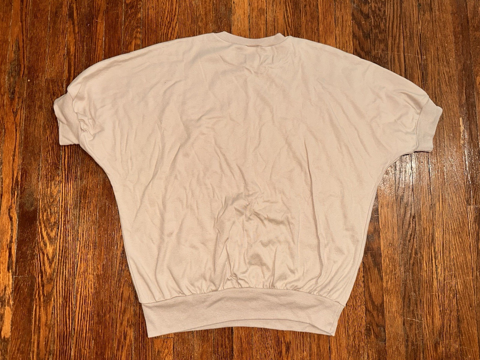 Vintage 80s Women’s Medium Big Cat Glittery Beige and Black Shirt