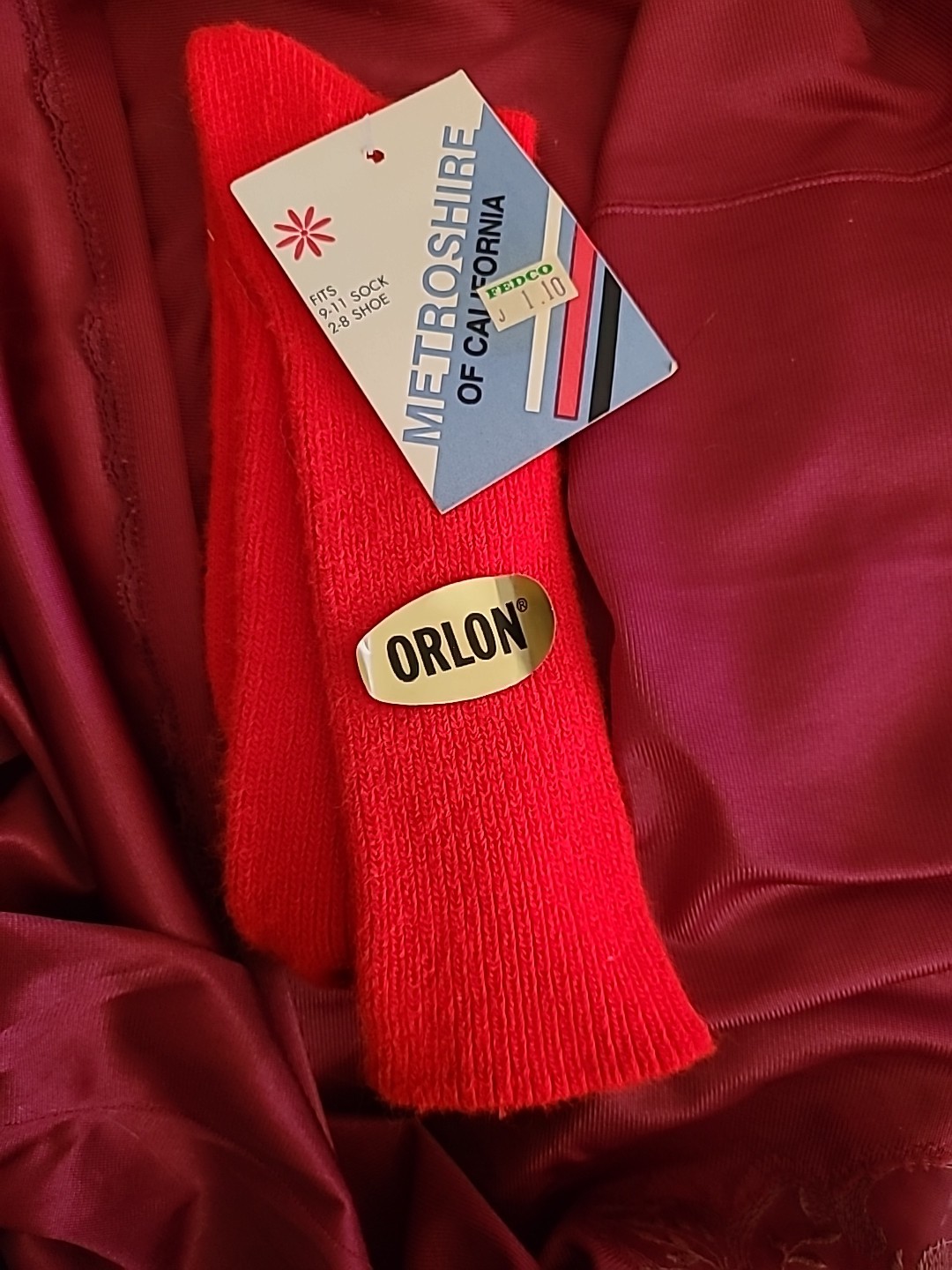LOT OF 6 PAIRS OF NEW VI TAGE SOCKS~PUFFY~CRESLAN~WOOLWORTH WOOLCO & TRIMFIT