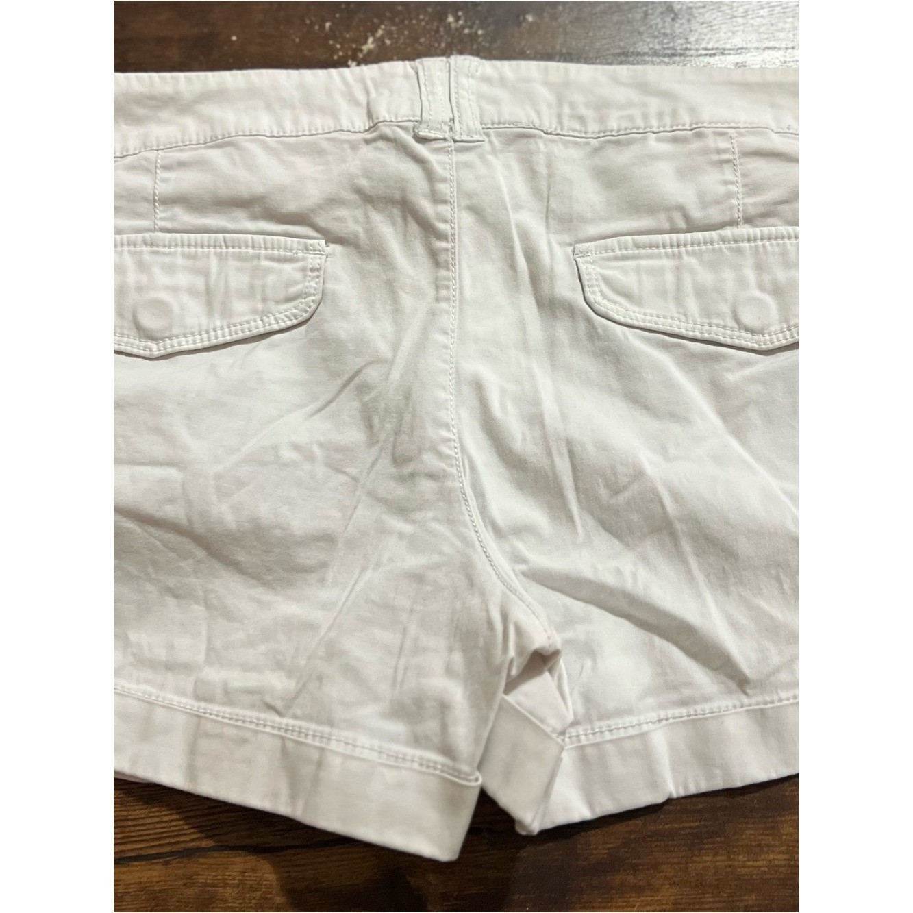 Classic Women’s White Cotton Shorts P17.1 no tag see measurements