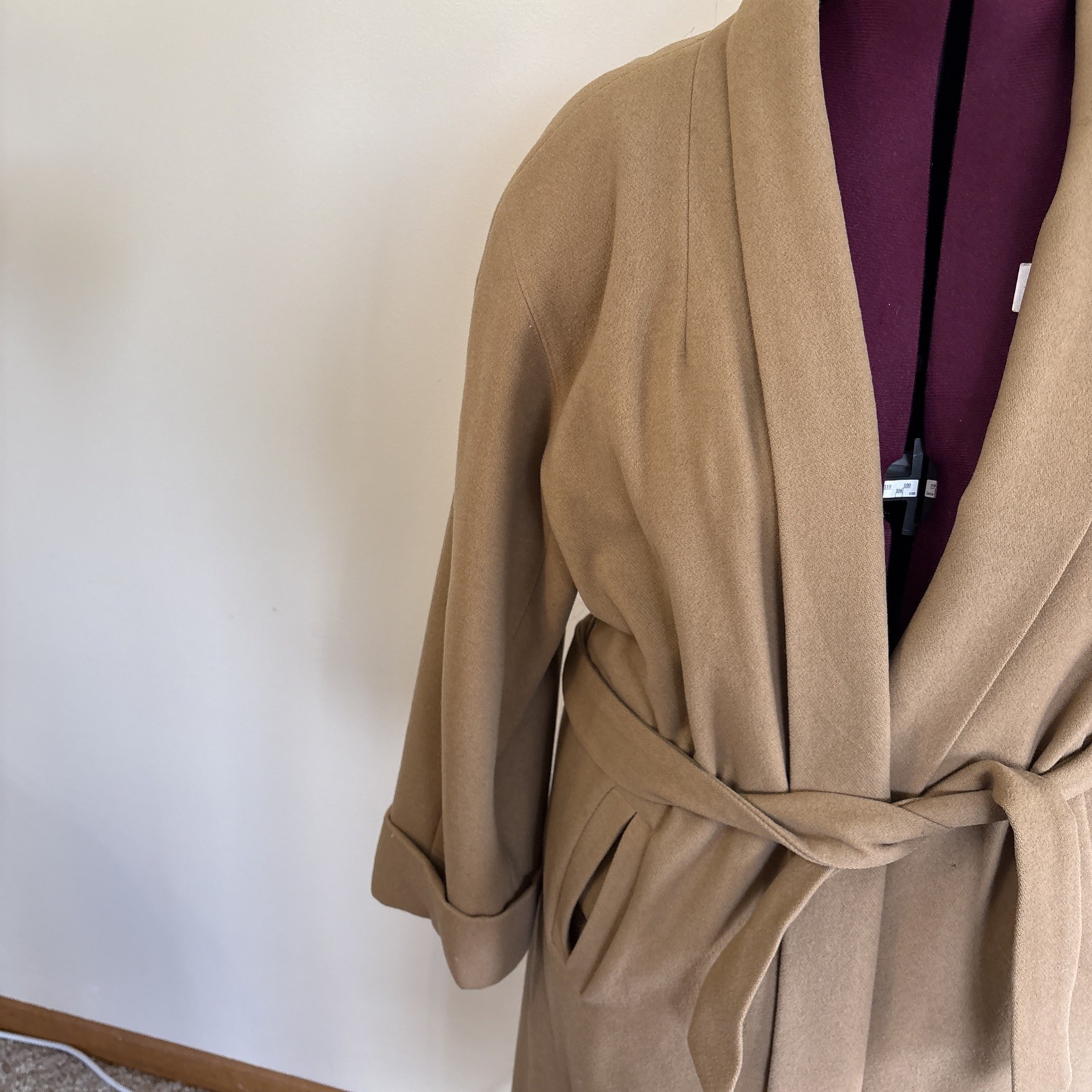 Vintage Donnybrook Womens Tan Wool Coat Full Length Size 10 Made In Russia