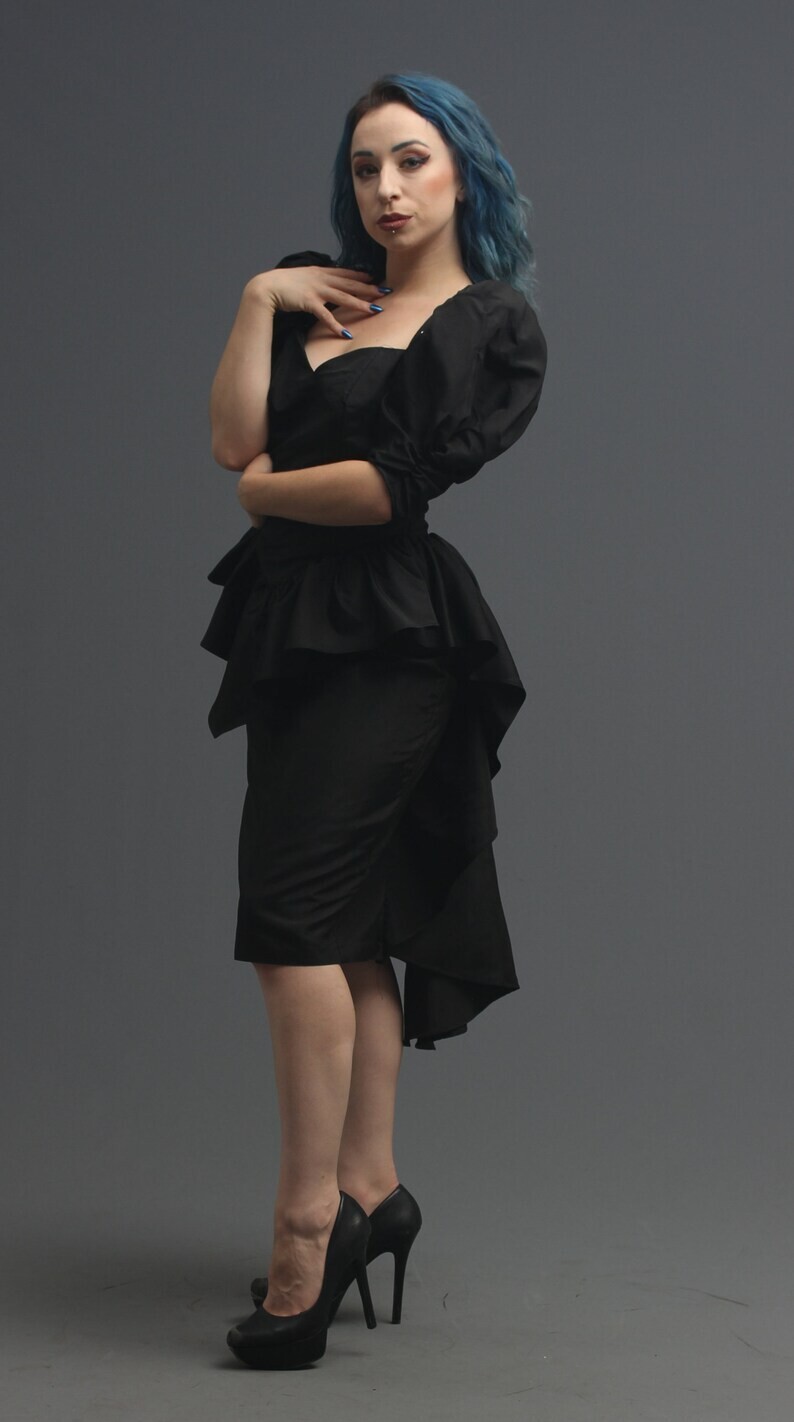 ZumZum 80s Black Avant Garde Dress Sweetheart Peplum Bustle Keyhole XS-S