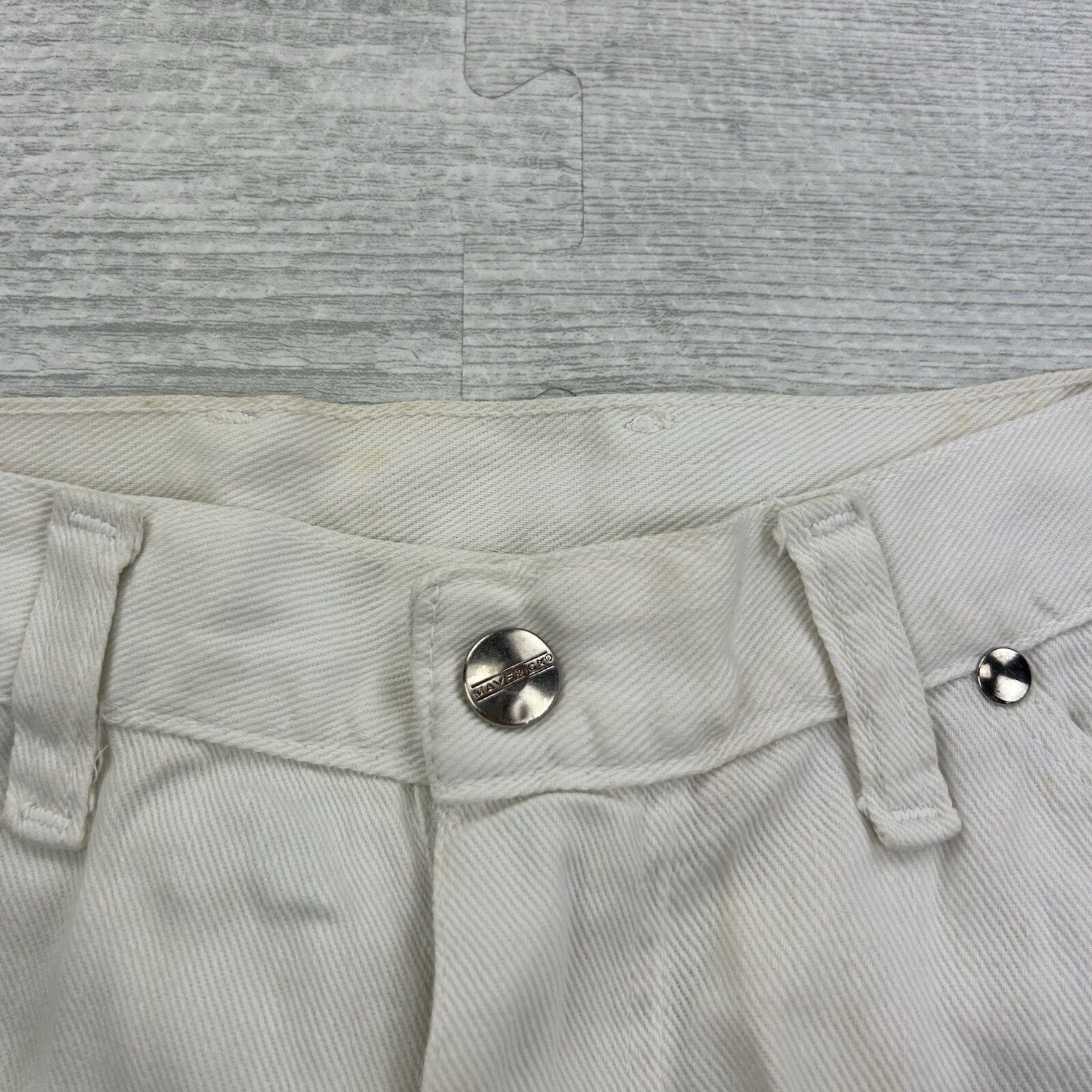 Vintage 60s Wrangler Blue Bell Shorts Size 16 White Maverick Western Casual