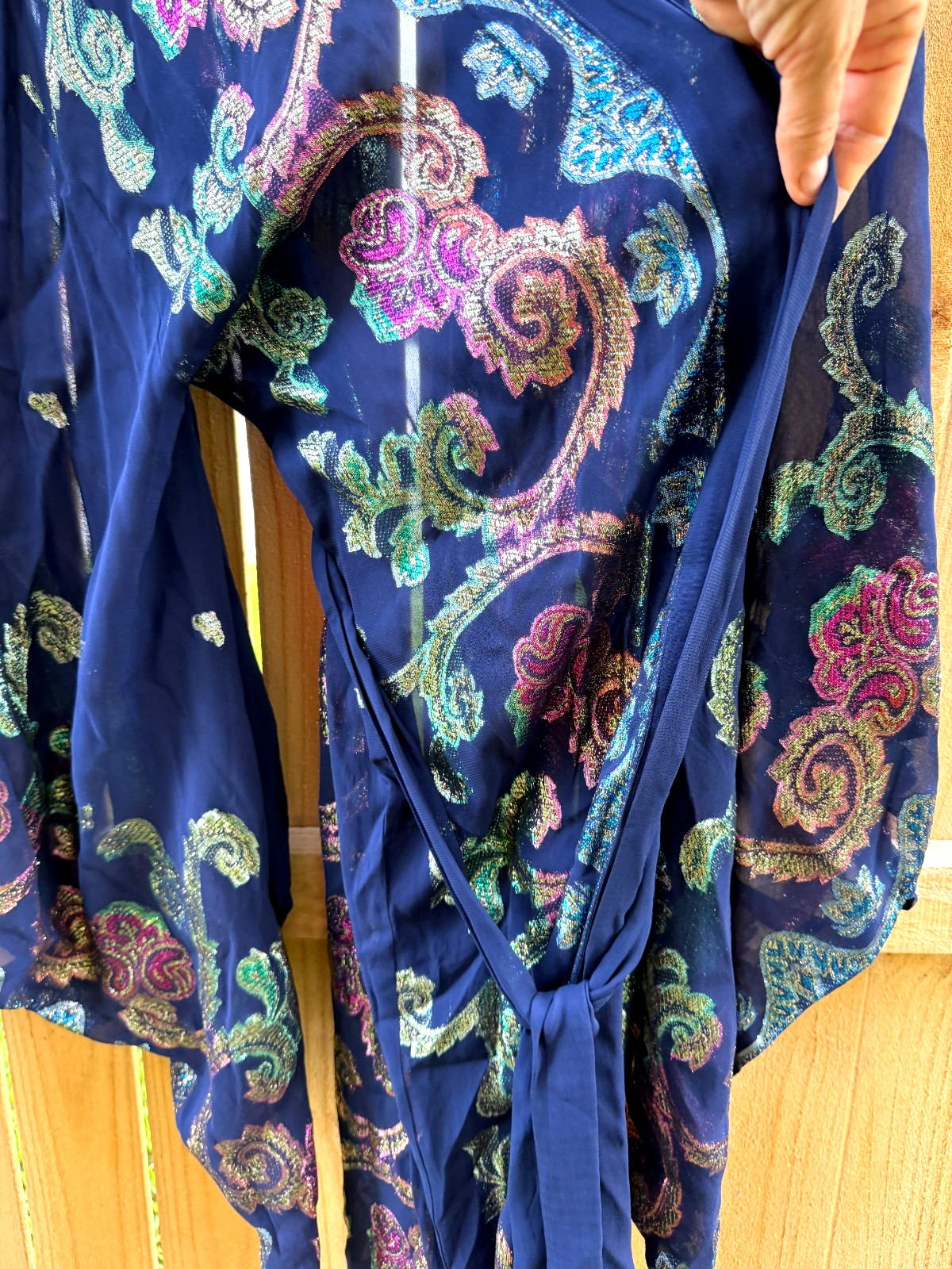 Victoria’s Secret Robe Sheer Colorful Metallic Glamorous Elegant Stunning Vtg!