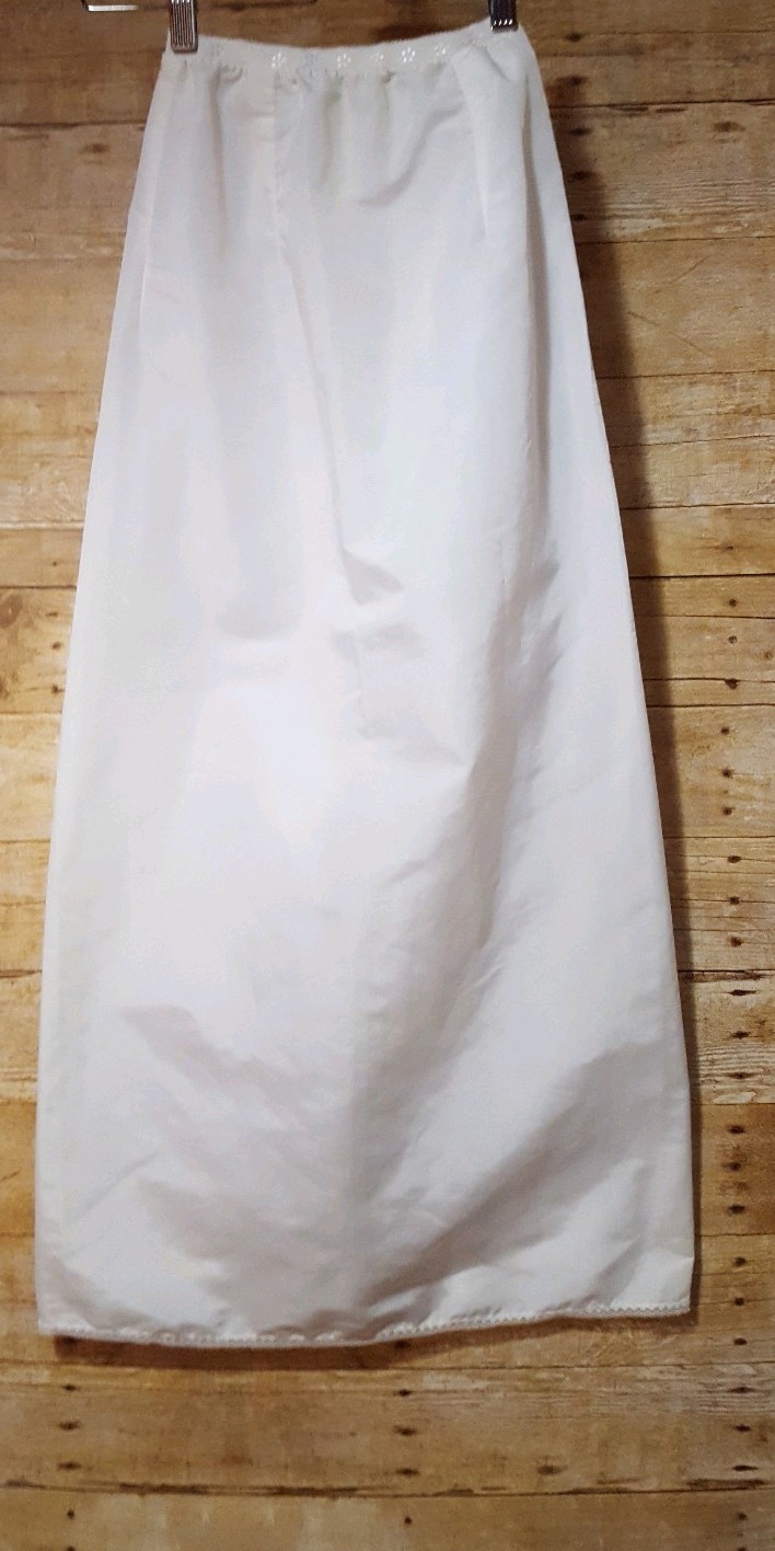 Glydons Vintage Half Slip Made in Hollywood USA Nylon Lace 600 Petite White