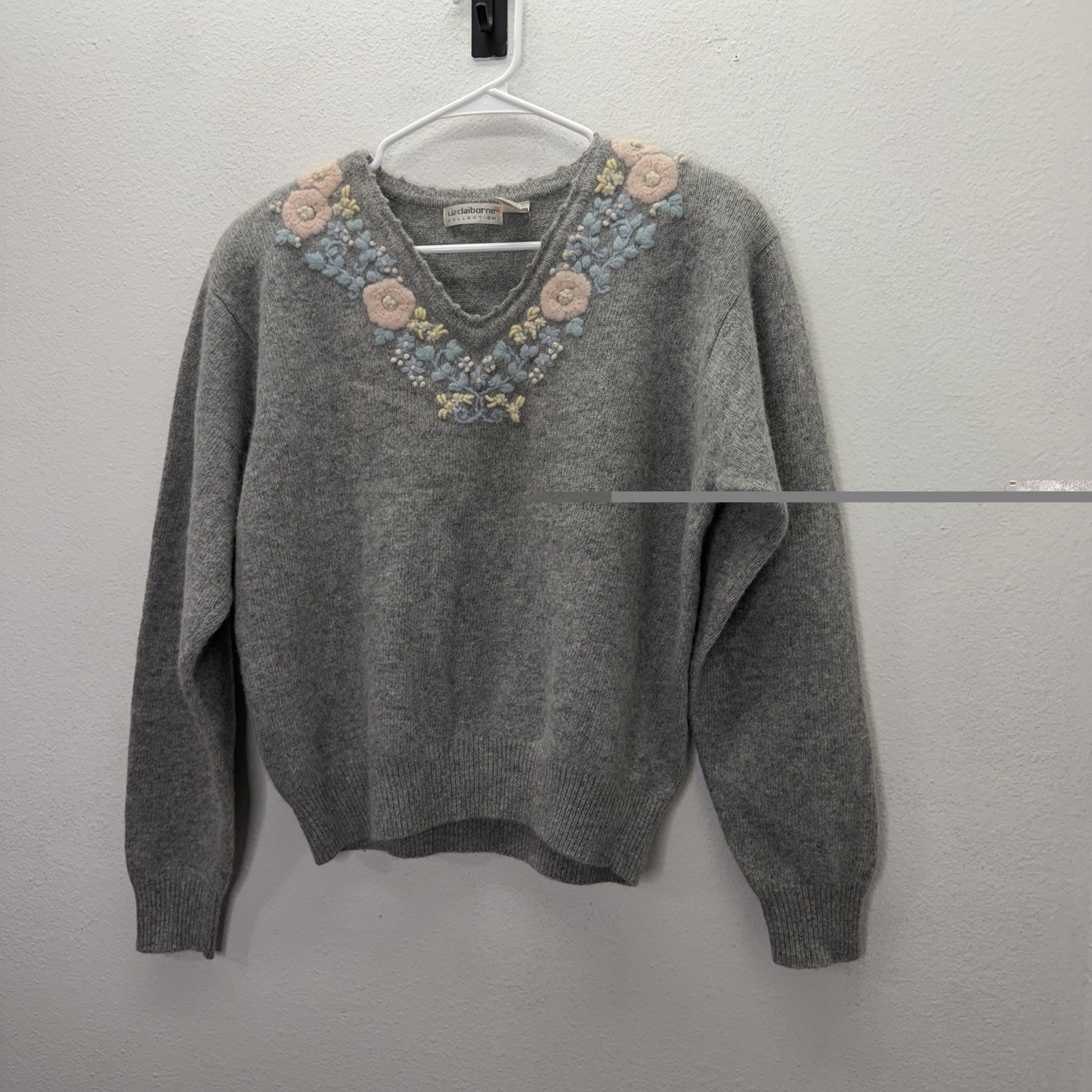 Vintage 90s Liz Claiborne Sweater Lambswool Angora Granny Grandma Cottagecore L
