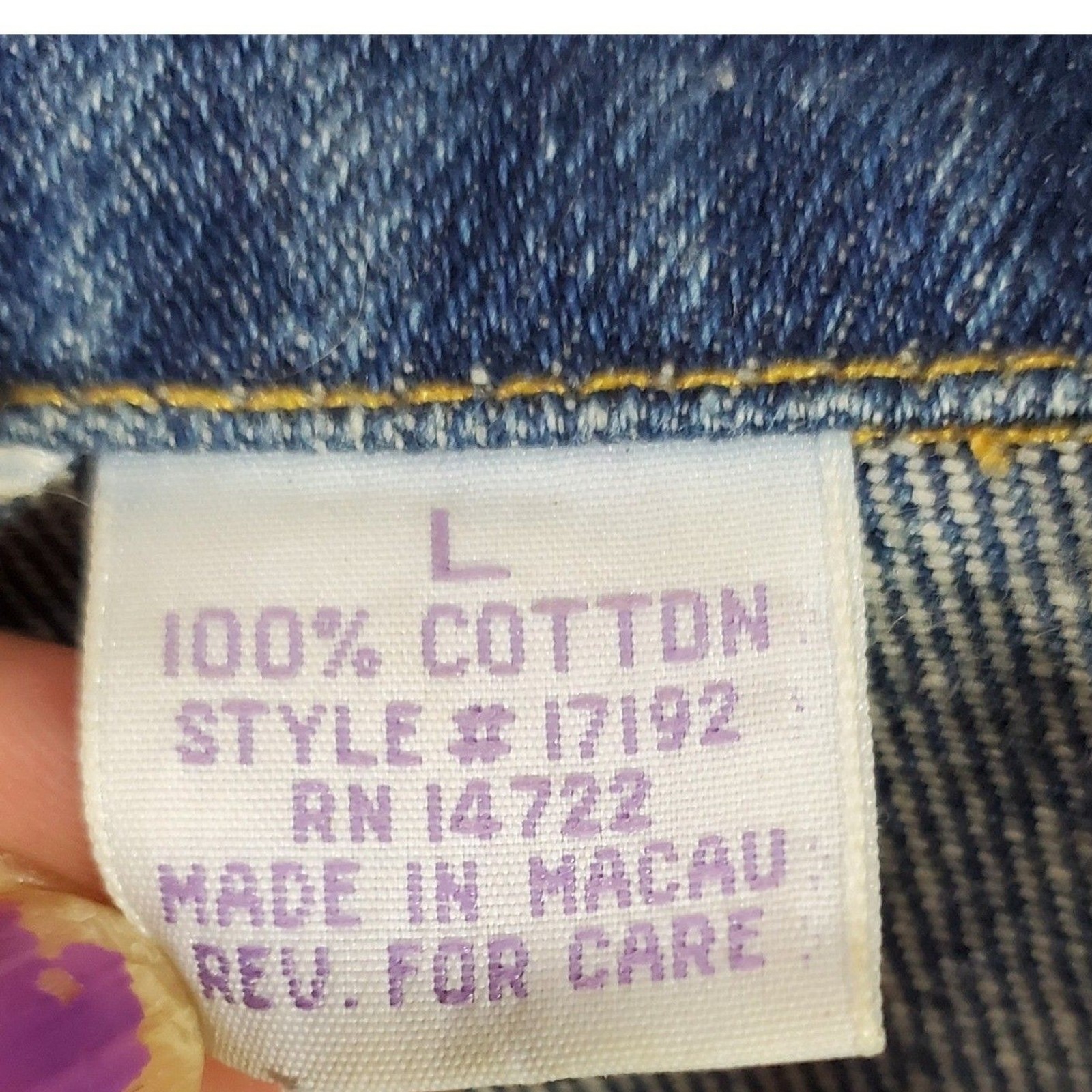 Vintage Cheryl Tiegs Denim Jacket Button Front Blue Cotton Large Oversized