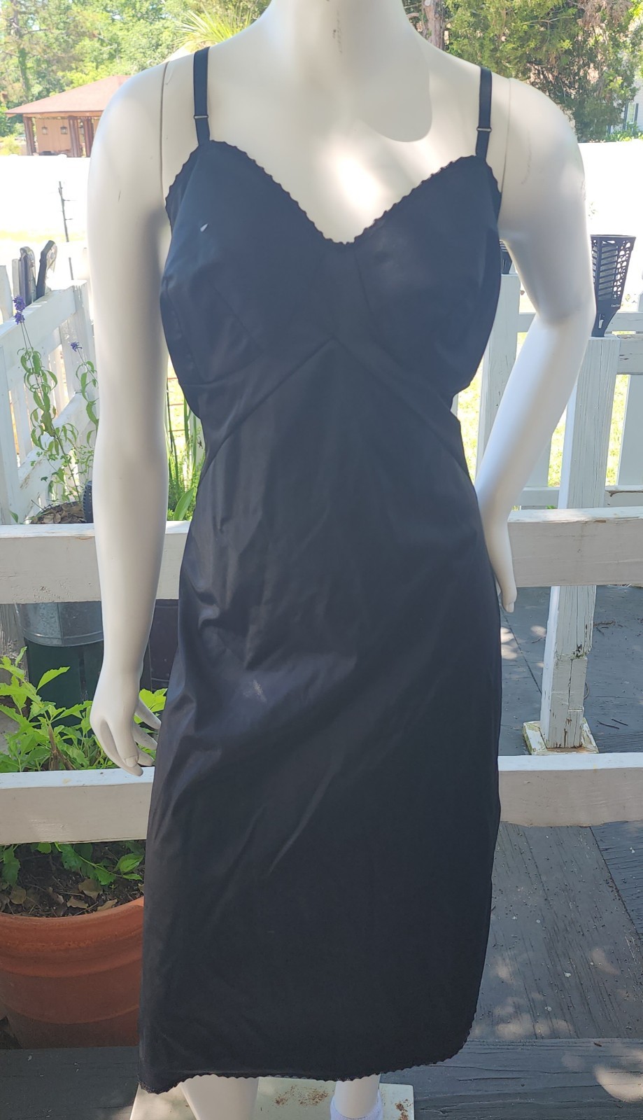 Vintage Full Slip Silky Nylon Lace Hem (SEE PICTURES FOR MEASUREMENTS)