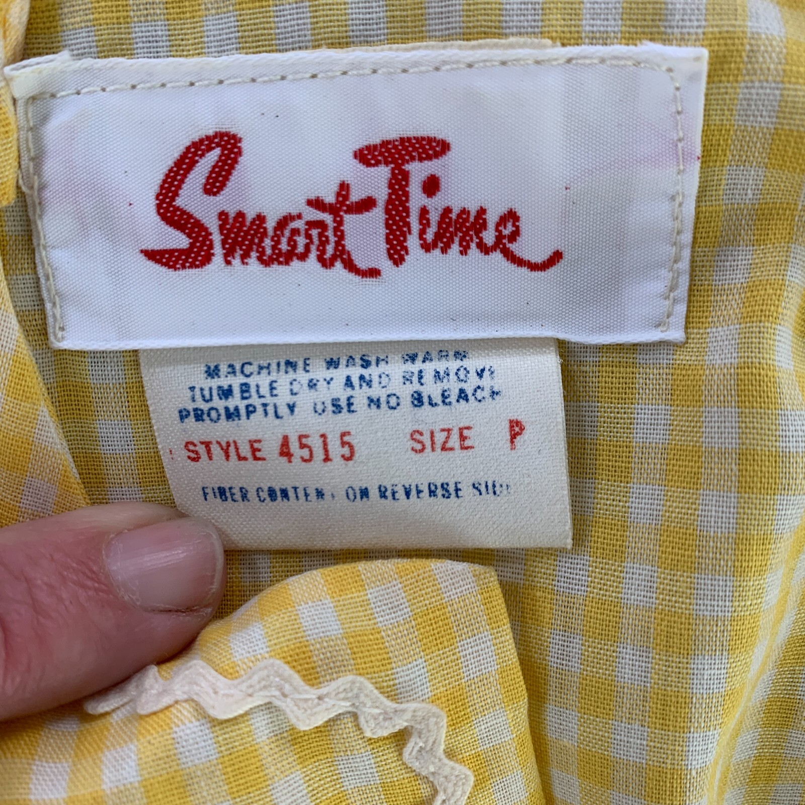 Vintage Smart Time Yellow White Gingham Plaid House Dress Chest 16.5″