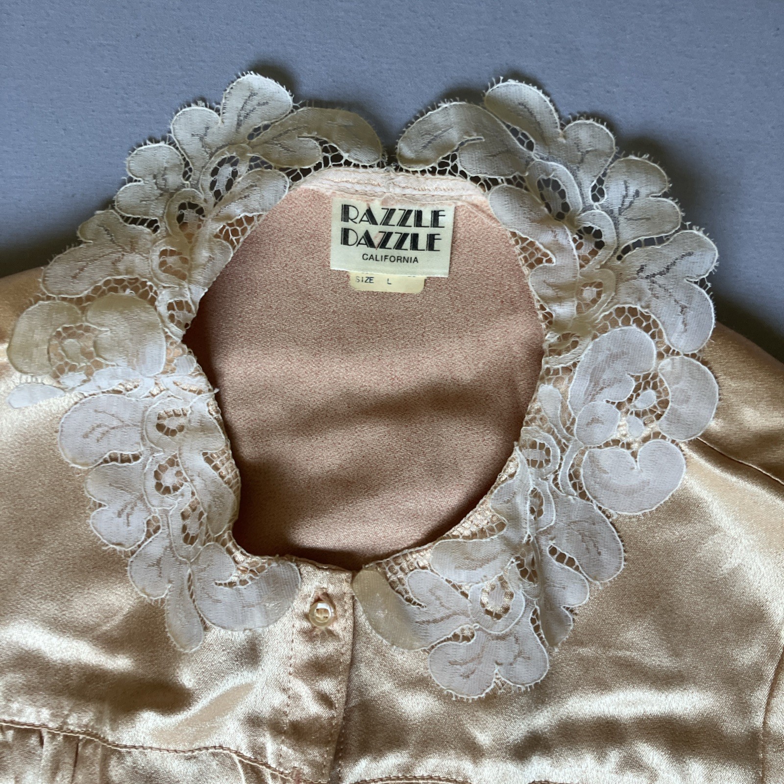 Vintage 1970s Razzle Dazzle California Peach Satin Lace Collar Blouse